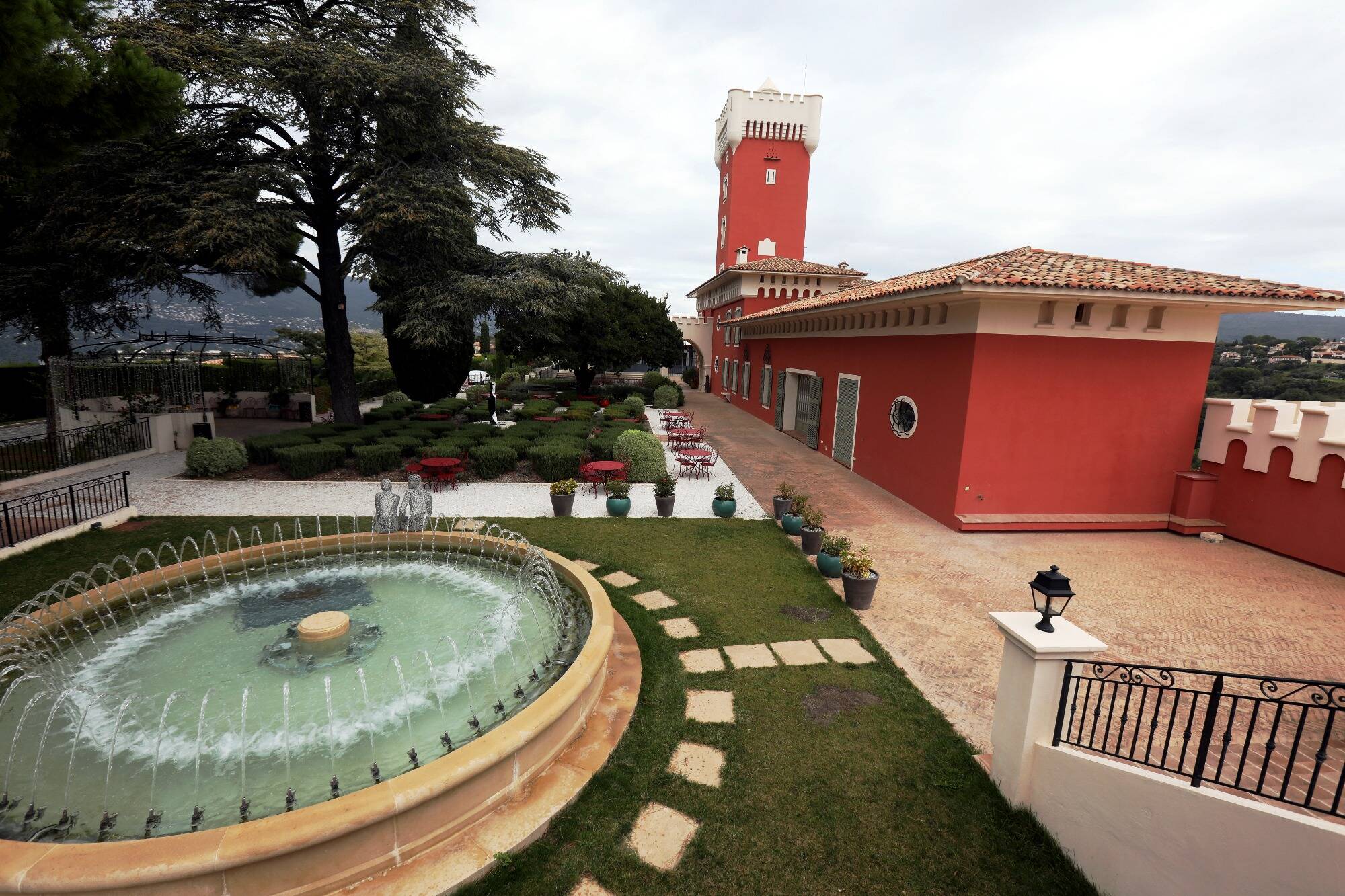 Les écrivains Anthony Passeron, Sorj Chalandon, Olivier Adam et Mathilda di Matteo réunis pour une soirée littéraire à Nice en octobre