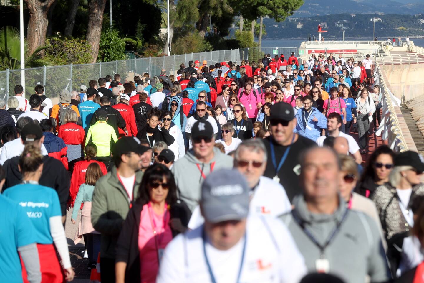 Très largement empruntée le jour de l'ouverture de la course ce samedi, la digue de Fontvieille est temporairement fermée depuis ce mardi.