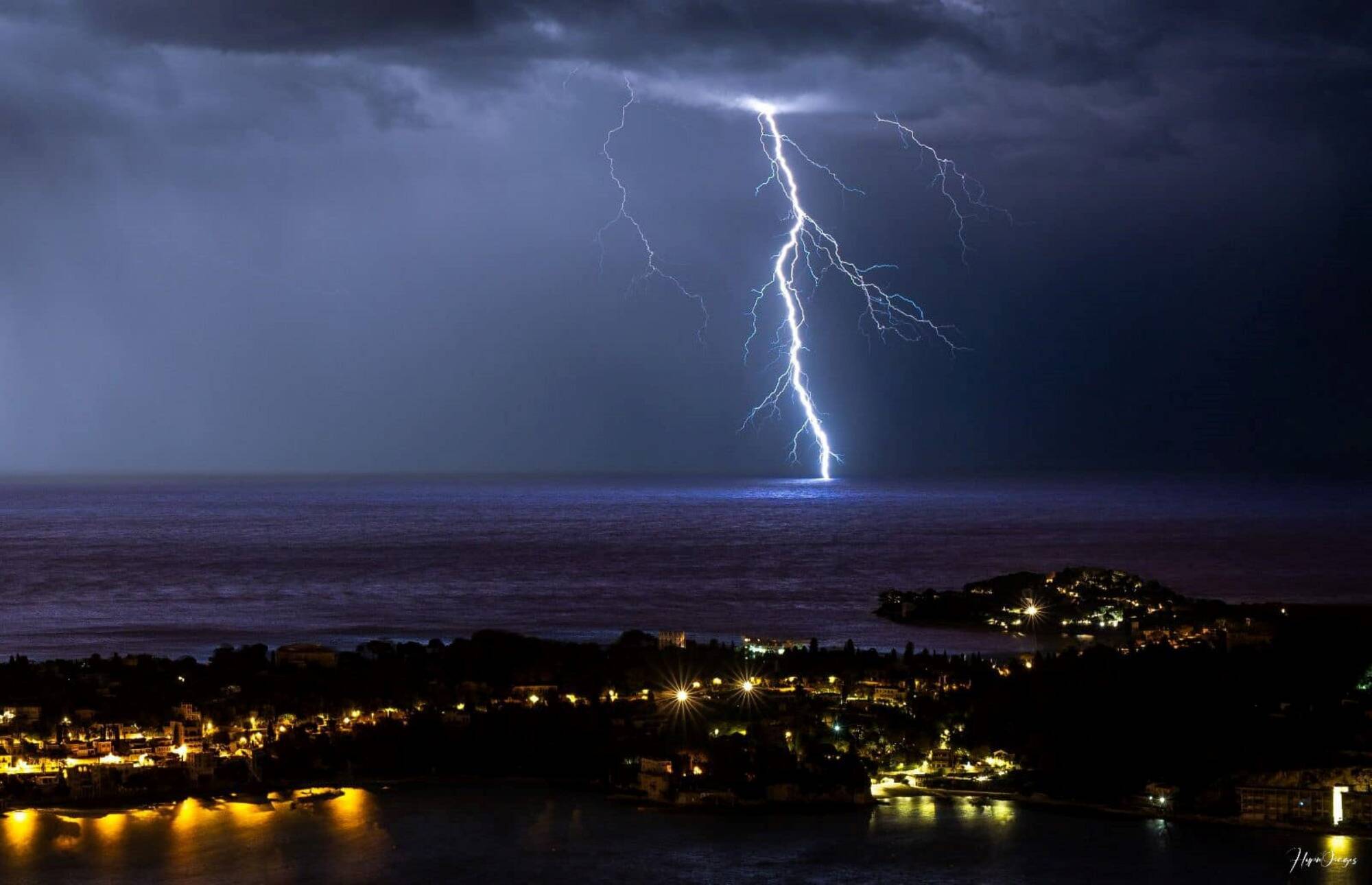 Plu d'un millier de foyers privés d'électricité dans les Alpes-Maritimes à cause des orages
