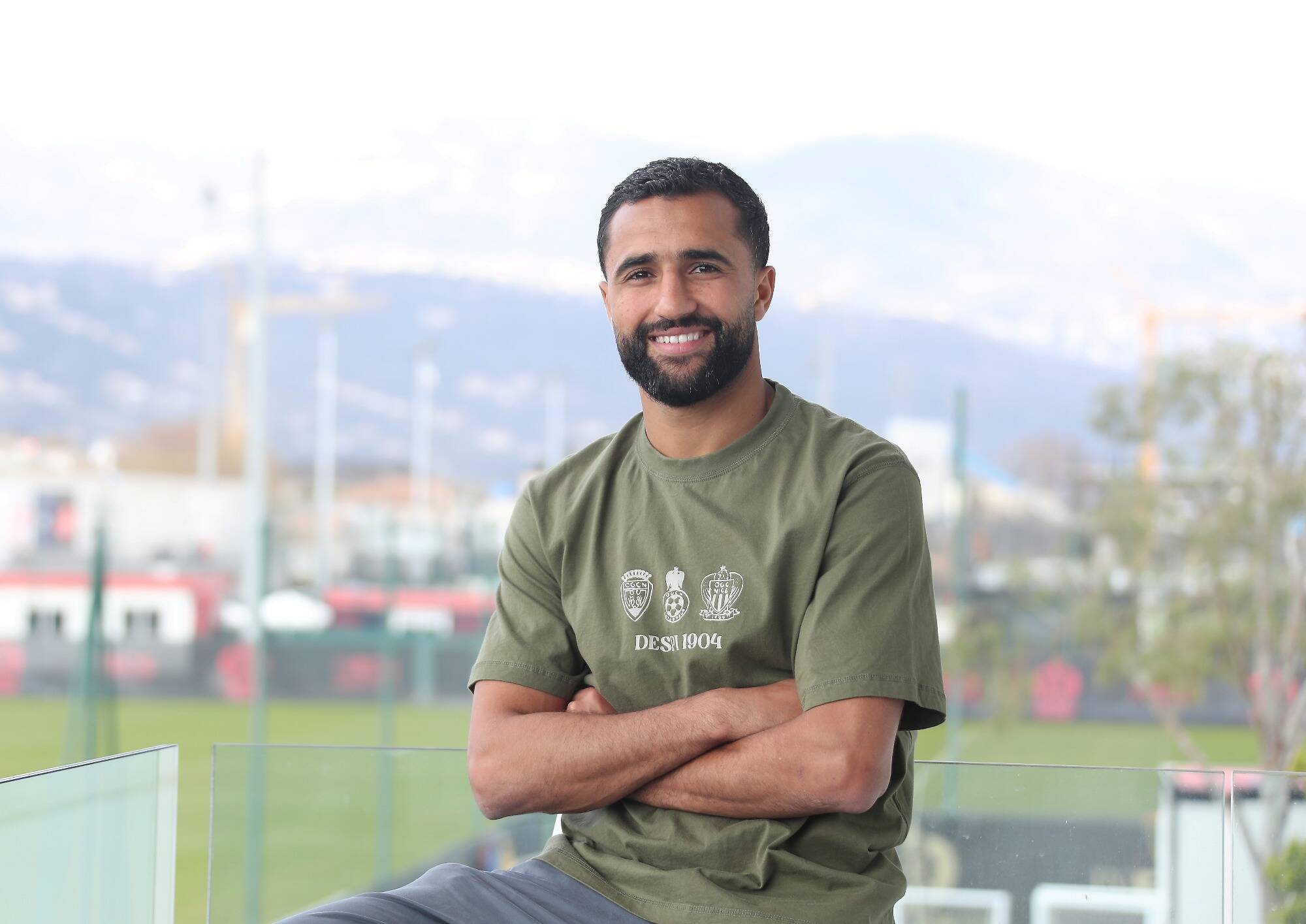 "Jouer en Ligue 1 était une obsession": le défenseur de l'OGC Nice Ali Abdi se dévoile avant le derby de la Côte d'Azur