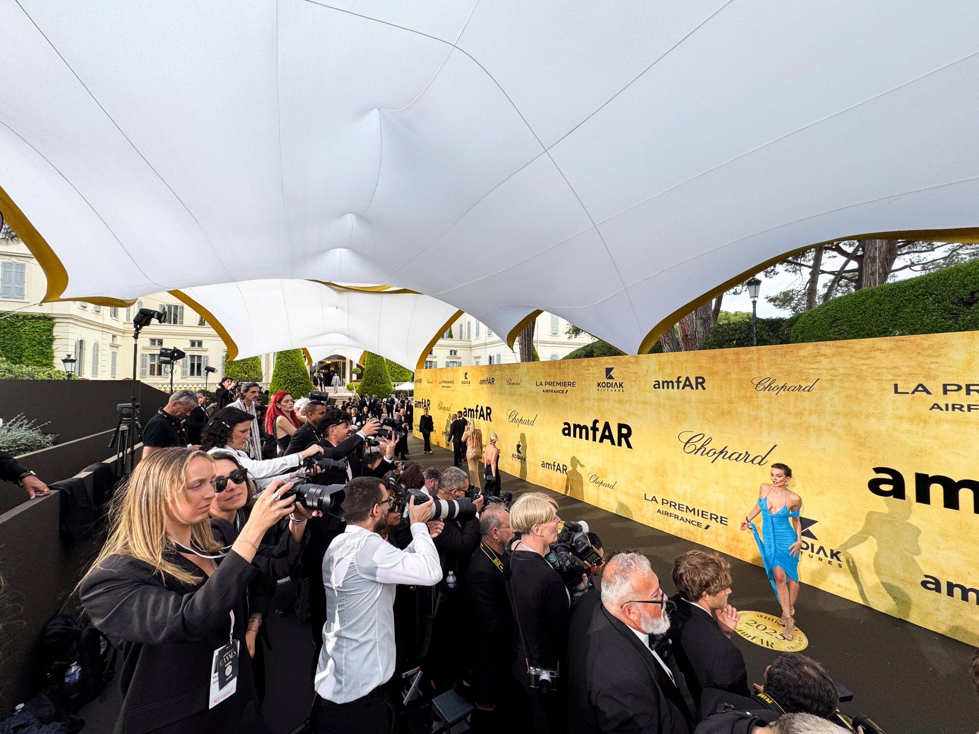 Adrien Brody, Teri Hatcher, Spike Lee, Michelle Rodriguez... joli parterre de stars américaines jeudi soir au gala de l'AmfAR à Antibes, en marge du Festival de Cannes