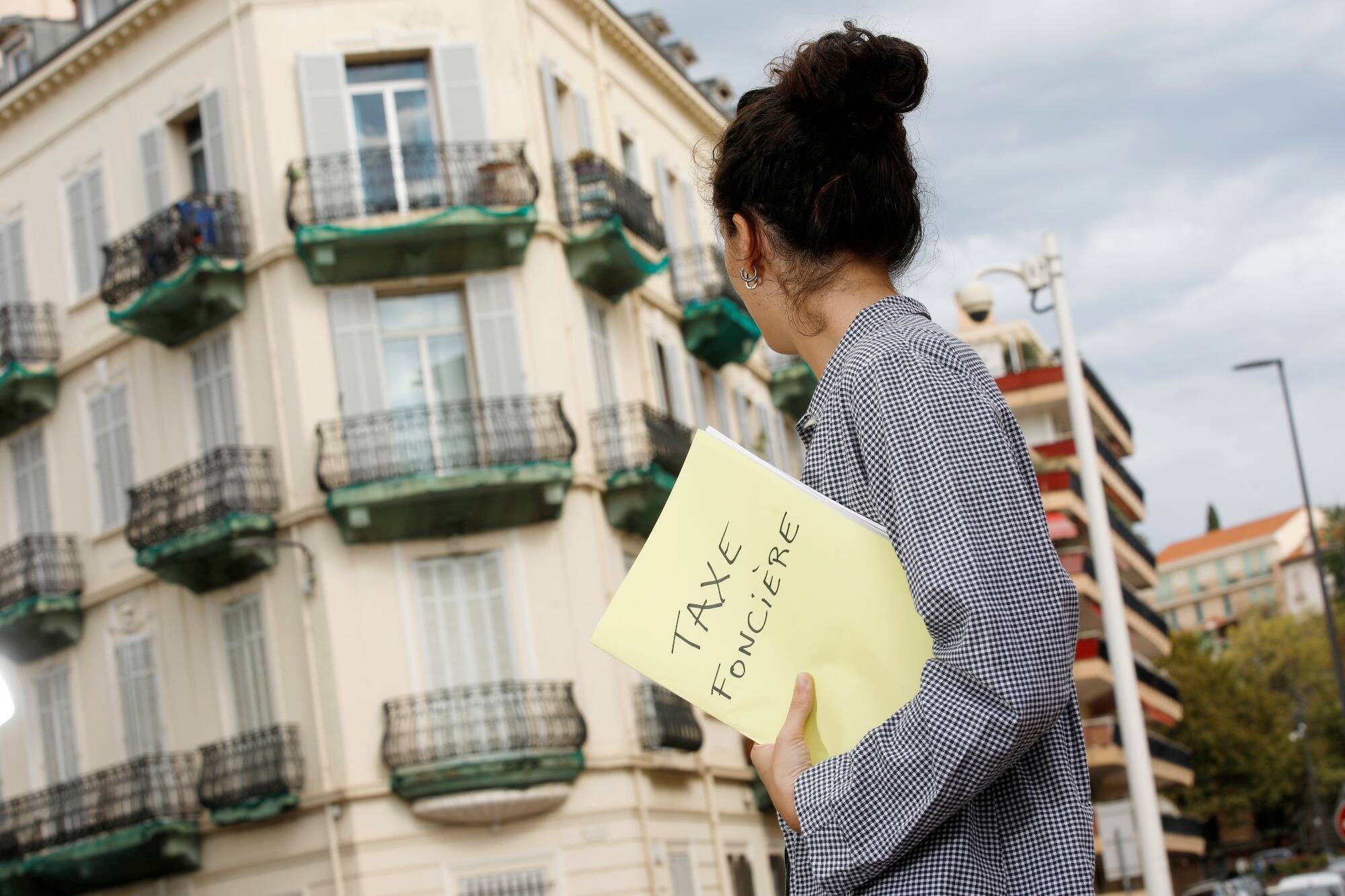 Votre taxe foncière plus chère ou moins chère en 2025? Découvrez l'évolution dans votre ville de la Côte d'Azur grâce à notre moteur de recherche