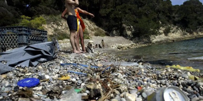 L'ONU adopte le principe d'un traité contre la pollution plastique