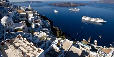 Covid-19: la Grèce rouvre ses îles aux touristes vaccinés ou présentant un test PCR négatif