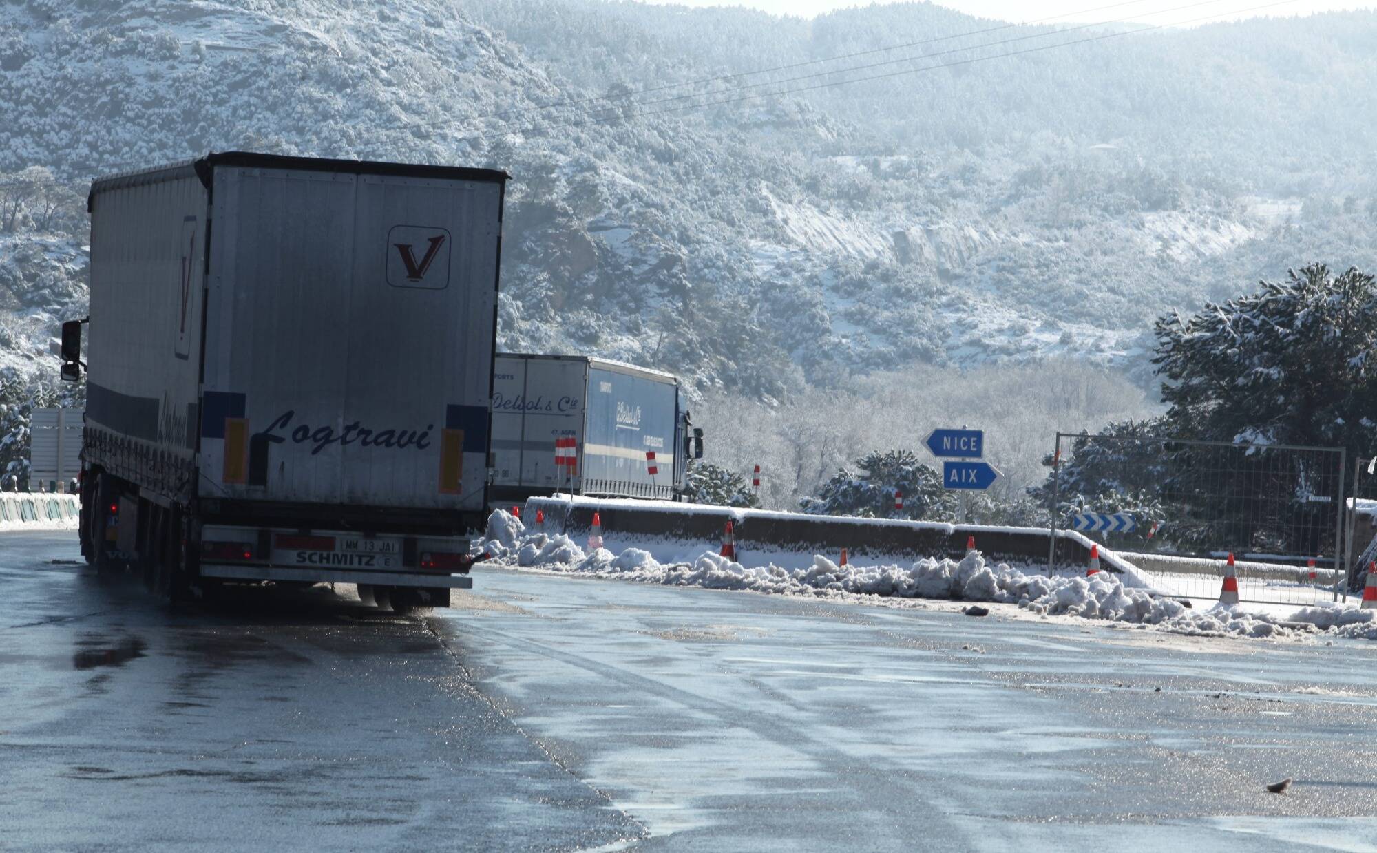 Neige, verglas: on fait le point sur l'état des routes dans les Alpes-Maritimes jeudi matin