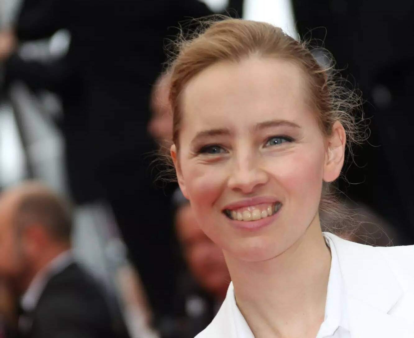 Isild Le Besco envisage à son tour de porter plainte contre Benoît Jacquot et Jacques Doillon