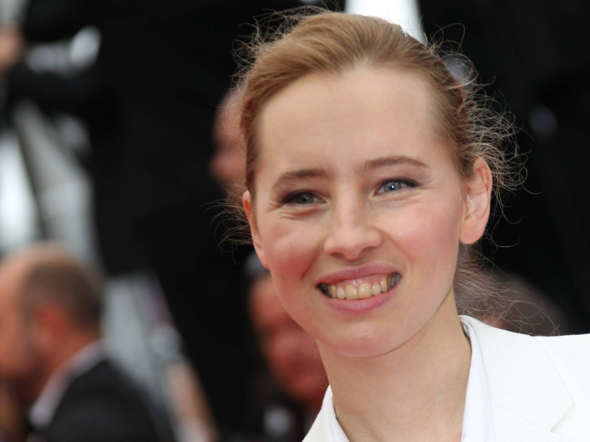 #MeToo: l'actrice Isild Le Besco explique pourquoi elle ne se sent pas prête à porter plainte contre le réalisateur Benoît Jacquot