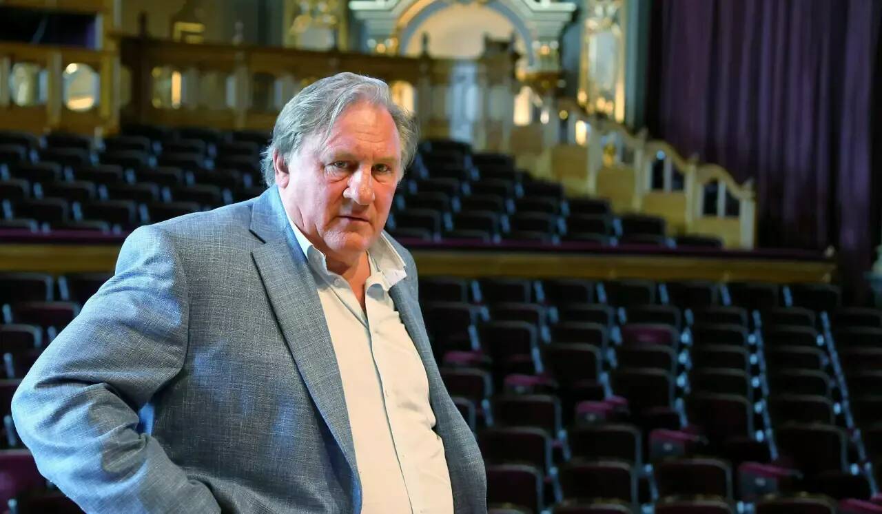 Affaire Depardieu: Carole Bouquet, Nathalie Baye, Carla Bruni... des artistes dénoncent le "lynchage" du "monstre sacré du cinéma"