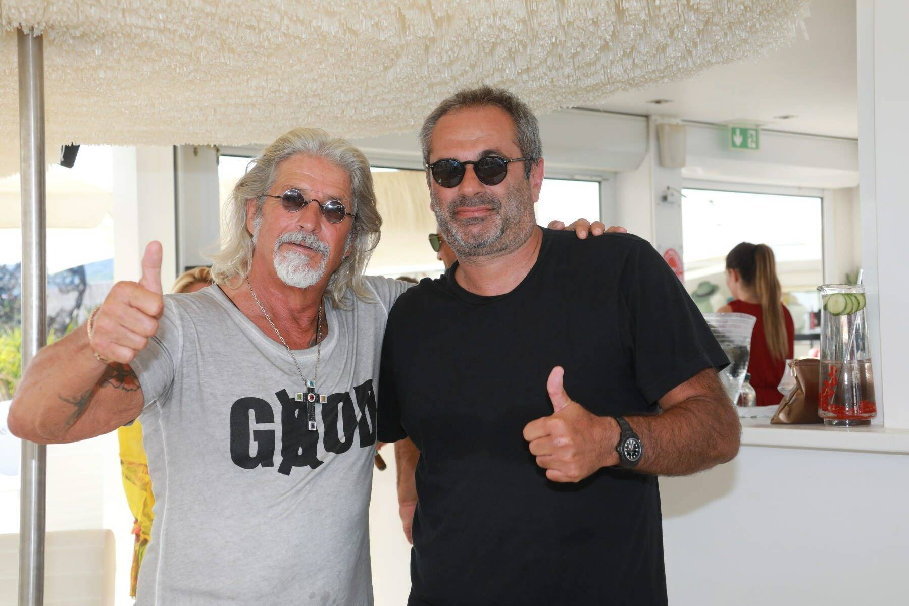 Ex-mari de Maïwenn, homme d'affaires dans les médias... Qui était Jean-Yves Le Fur, décédé des suites d'un cancer?