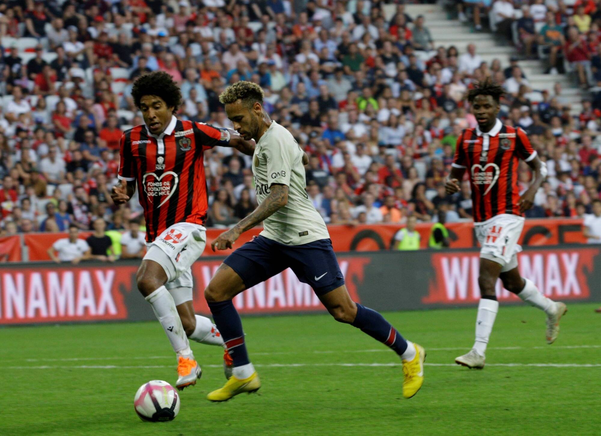 Après sa grave blessure, Dante fait son retour dans le onze de l'OGC Nice en amical contre l'Union Berlin