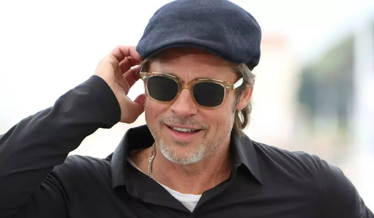 Elle pense vivre une liaison à distance avec Brad Pitt et se fait arnaquer près d'un million d'euros par un escroc