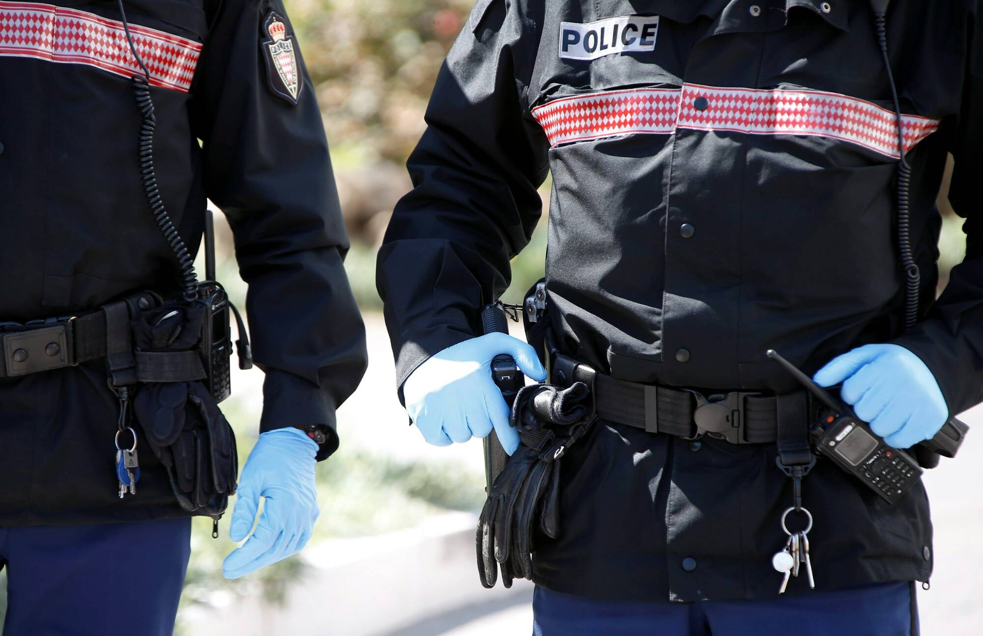 Un homme en fuite interpellé alors qu'il se cachait dans les glacis du Rocher, ce lundi soir à Monaco