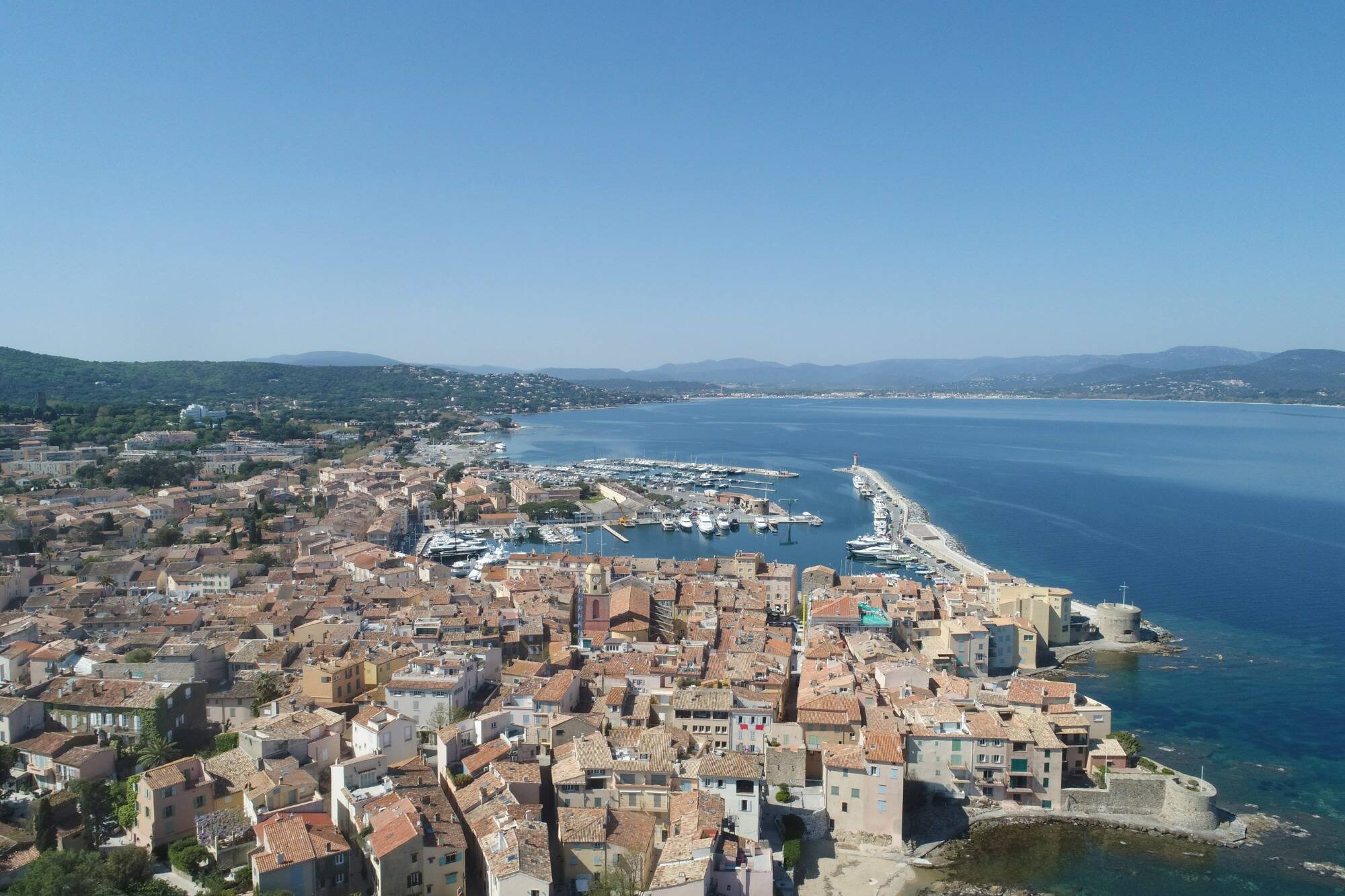 Saint-Tropez parmi les 2.000 communes qui peuvent désormais majorer la taxe d'habitation sur les résidences secondaires