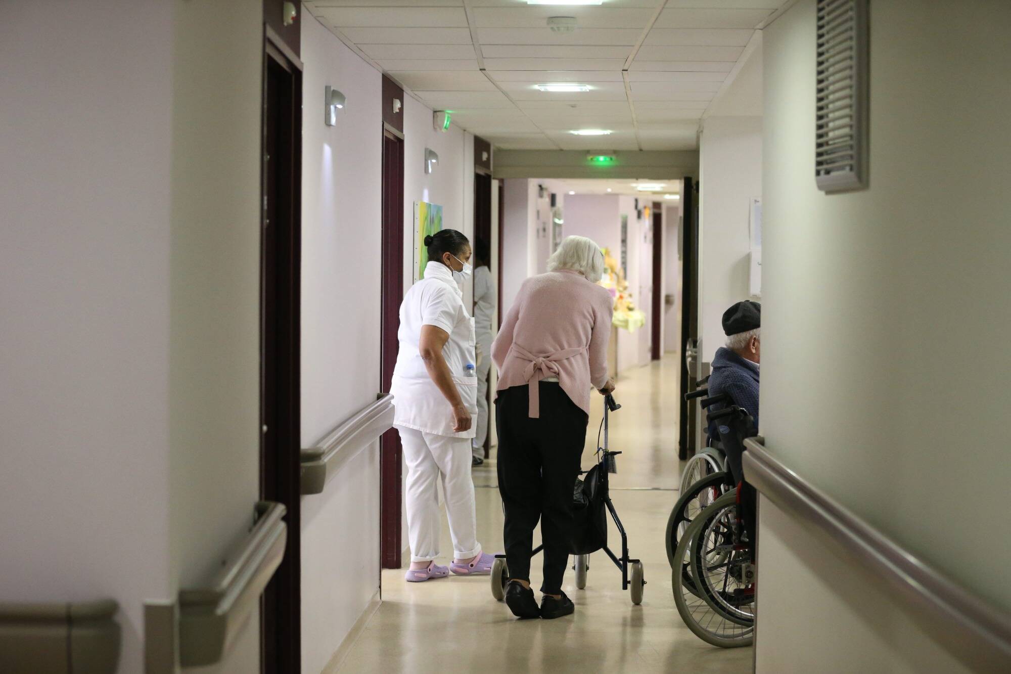 27 clusters, des dizaines de cas... Les maisons de retraite de la Côte d'Azur fortement touchées par la Covid-19