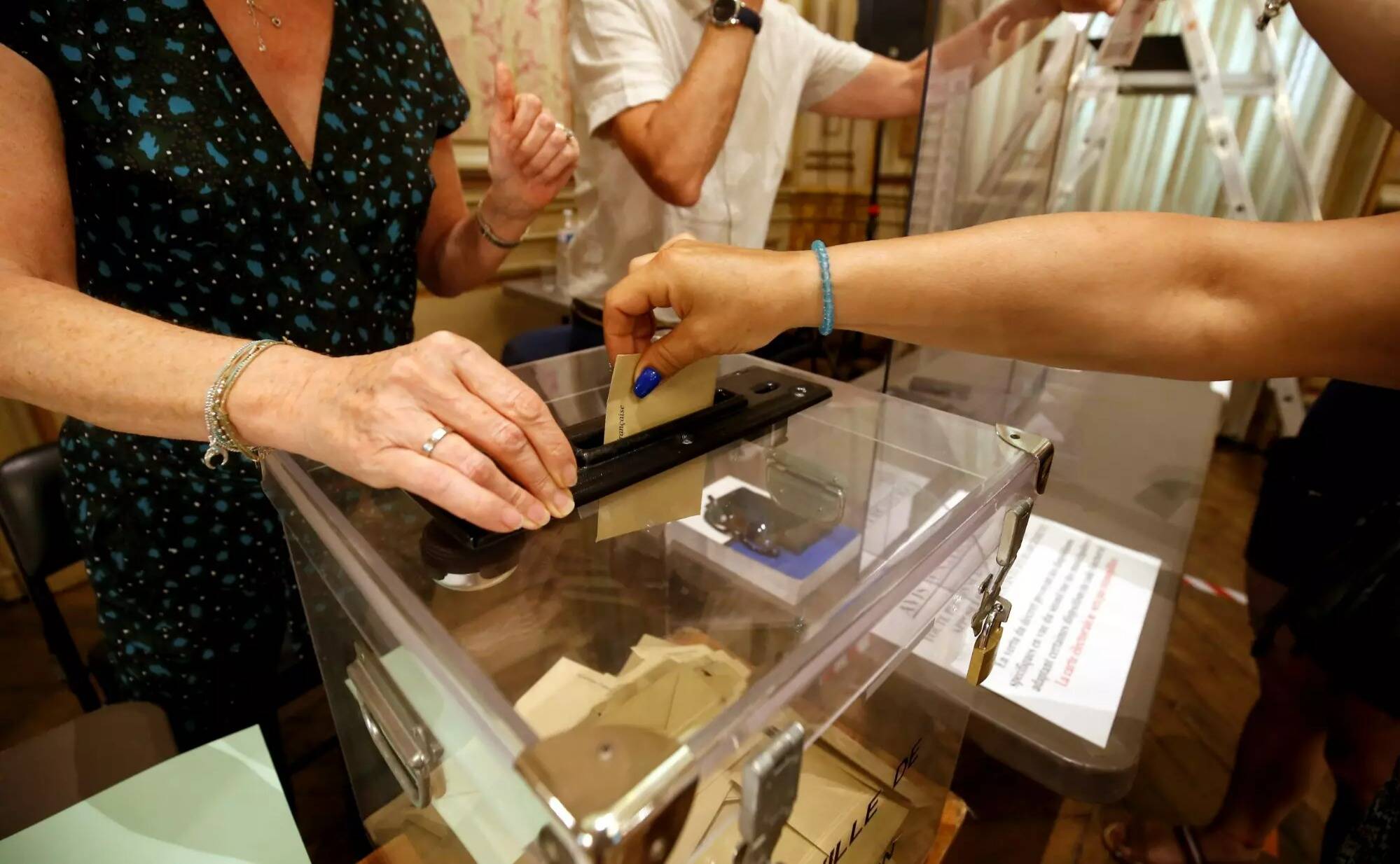 Son animal aurait voté deux fois: une femme poursuivie pour avoir inscrit sa chienne sur les listes électorales