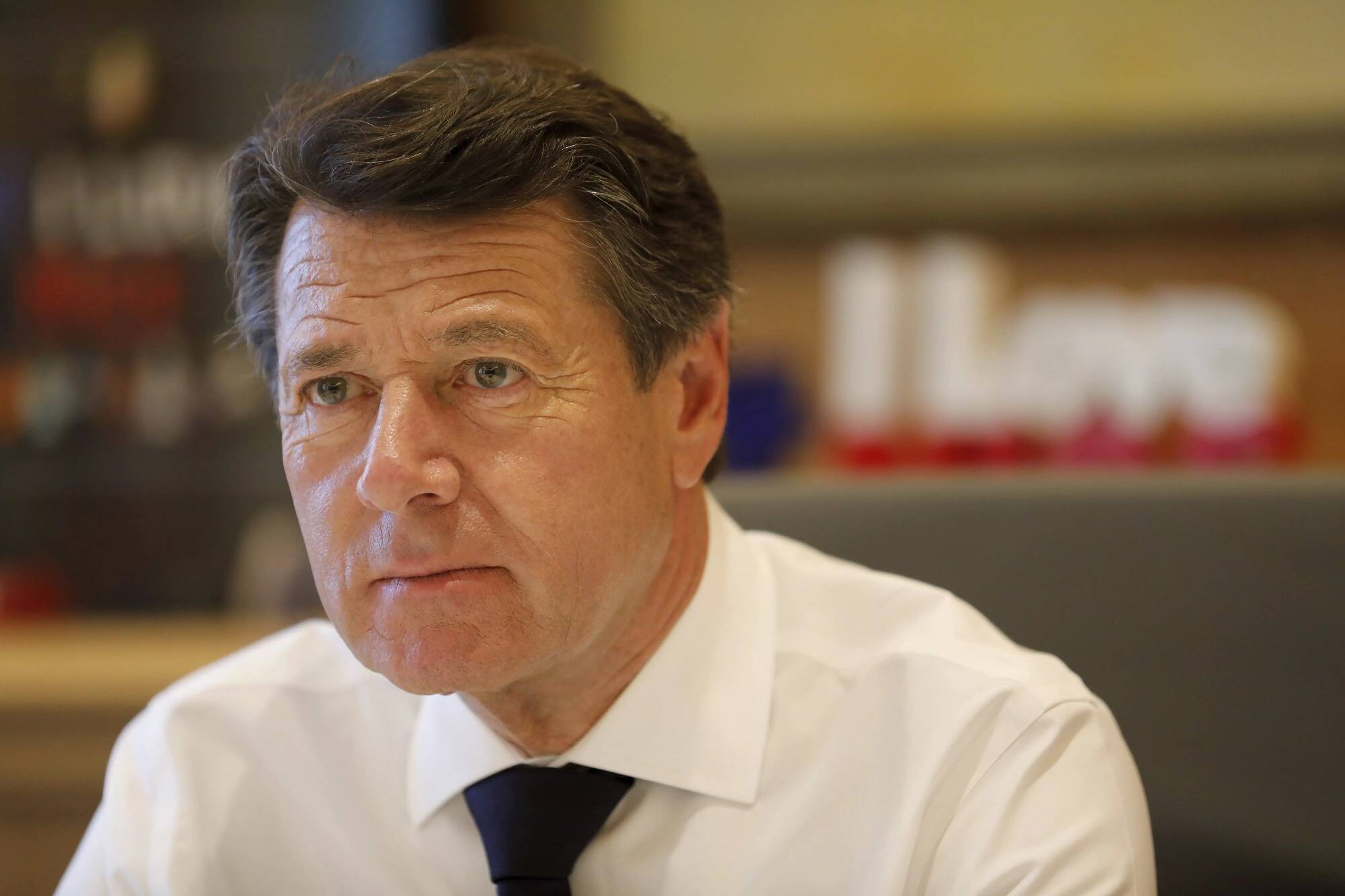 Elections législatives: "J'ai mal à ma France", réagit le maire de Nice Christian Estrosi