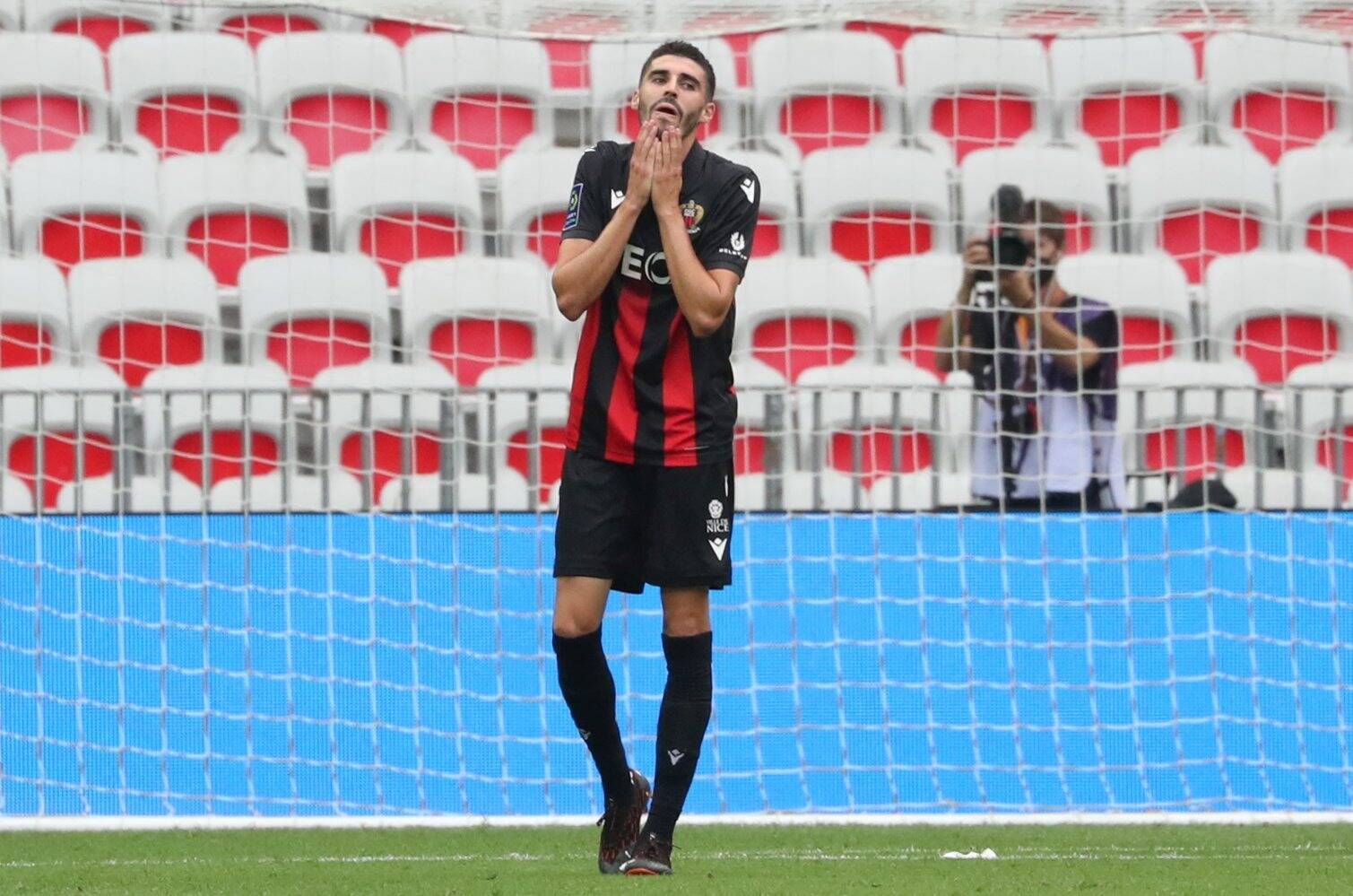 Poignet cassé pour Lees-Melou sûrement absent jusqu'en 2021