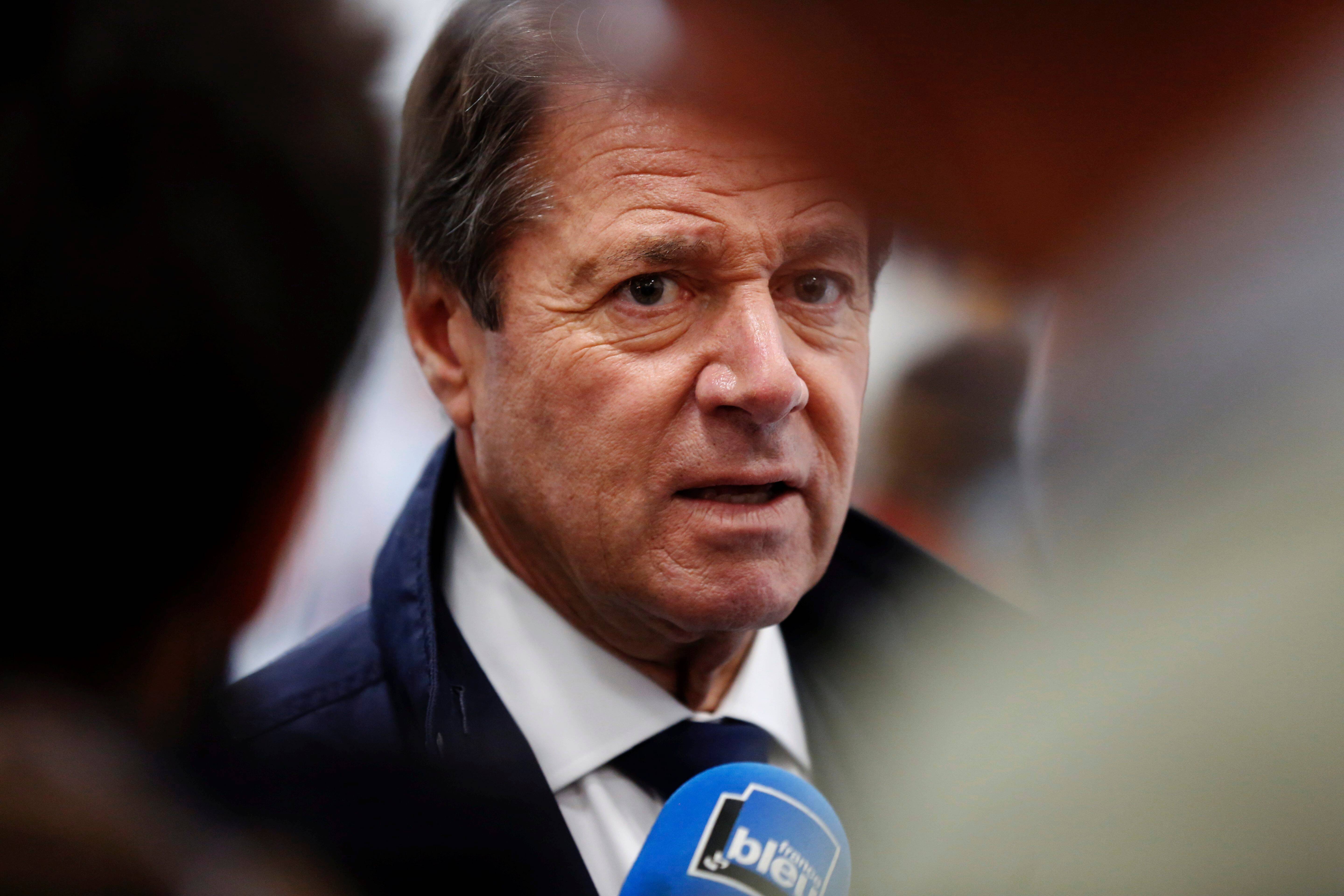 Christian Estrosi réagit à la proposition d'Olivier Faure de hisser le drapeau palestinien sur les mairies et demande l'interdiction de tout rassemblement