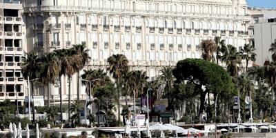 Aux enchères, les acquéreurs se sont disputés le chariot à pâtisseries d'un célèbre palace de Cannes