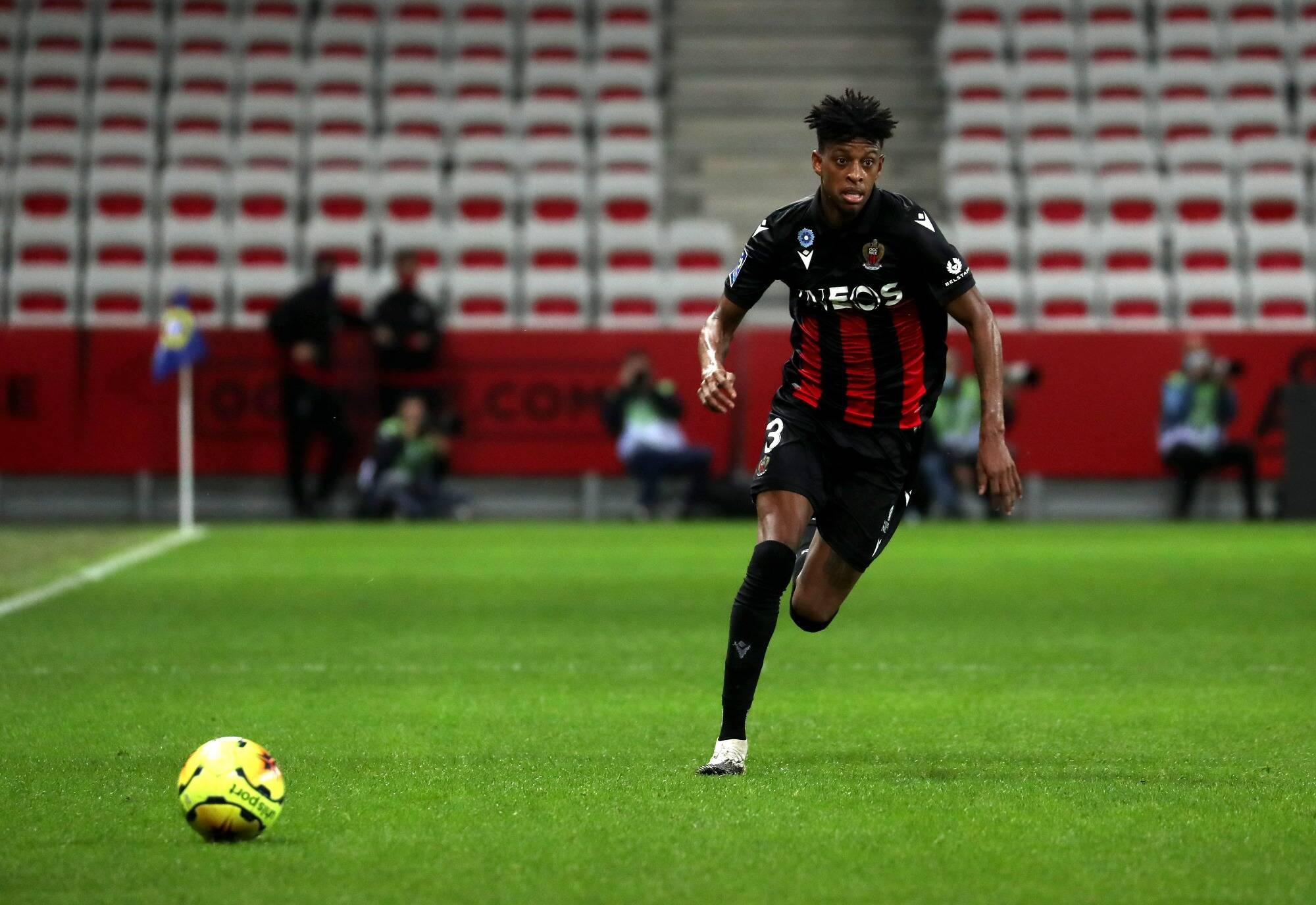 Direction le Portugal pour le défenseur de l'OGC Nice, Robson Bambu