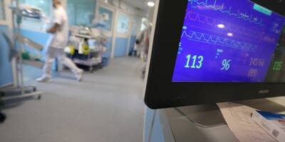 Covid-19: les hospitalisations stables, les contaminations en baisse