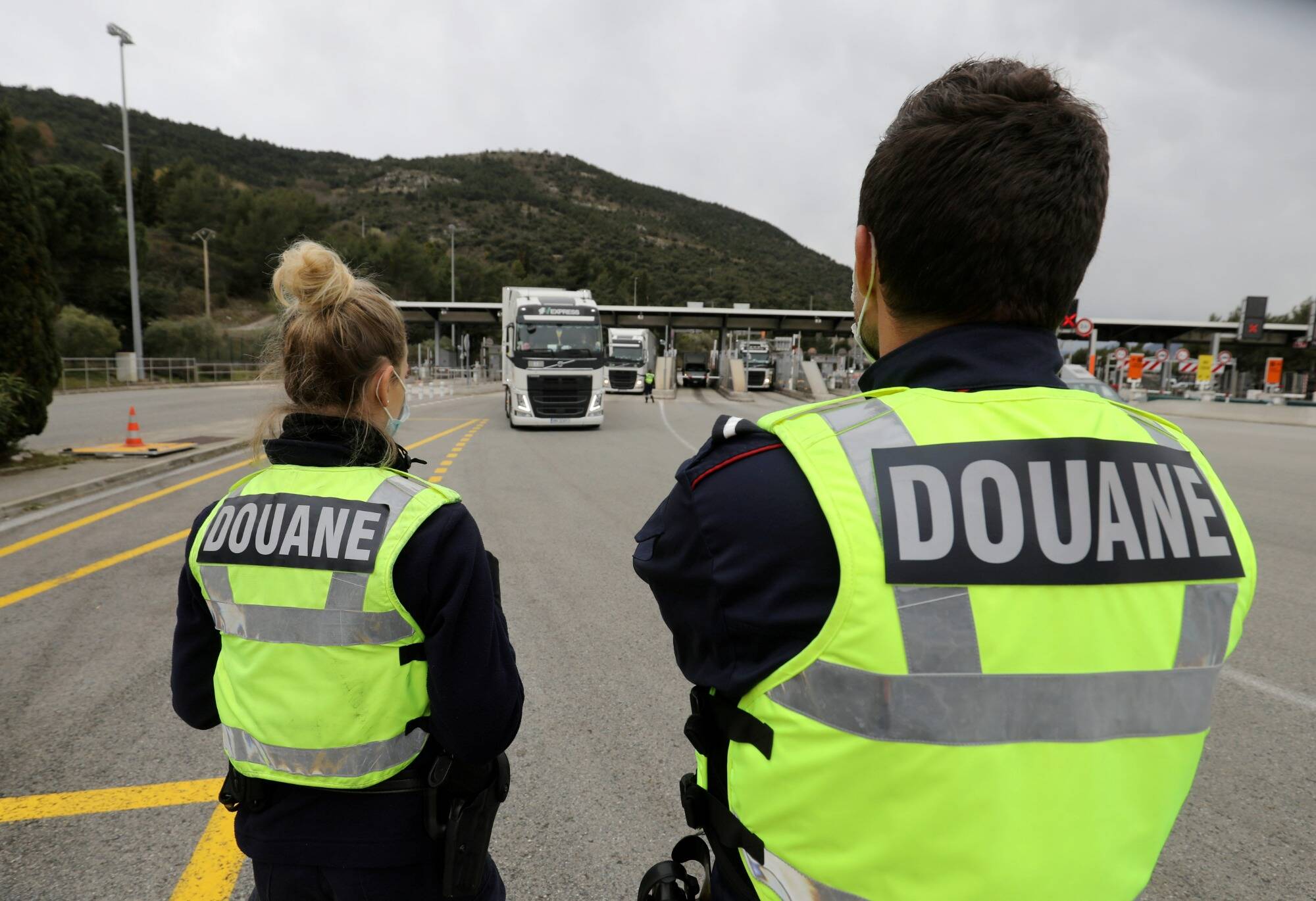 On sait à partir de quand il sera possible de ramener plus d'une cartouche de cigarettes de l'étranger
