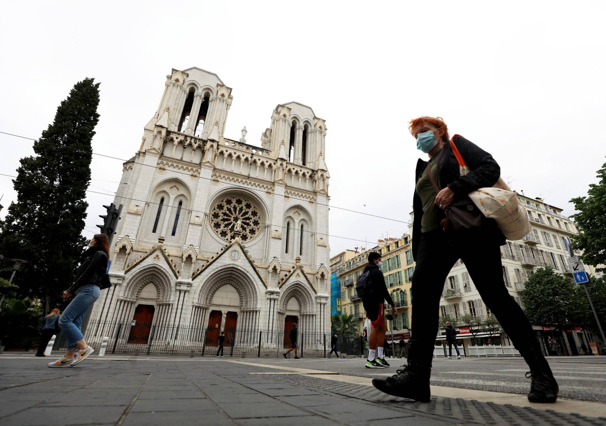 Un homme qui menaçait le sacristain en arabe et crachait dans la basilique Notre-Dame interpellé à Nice