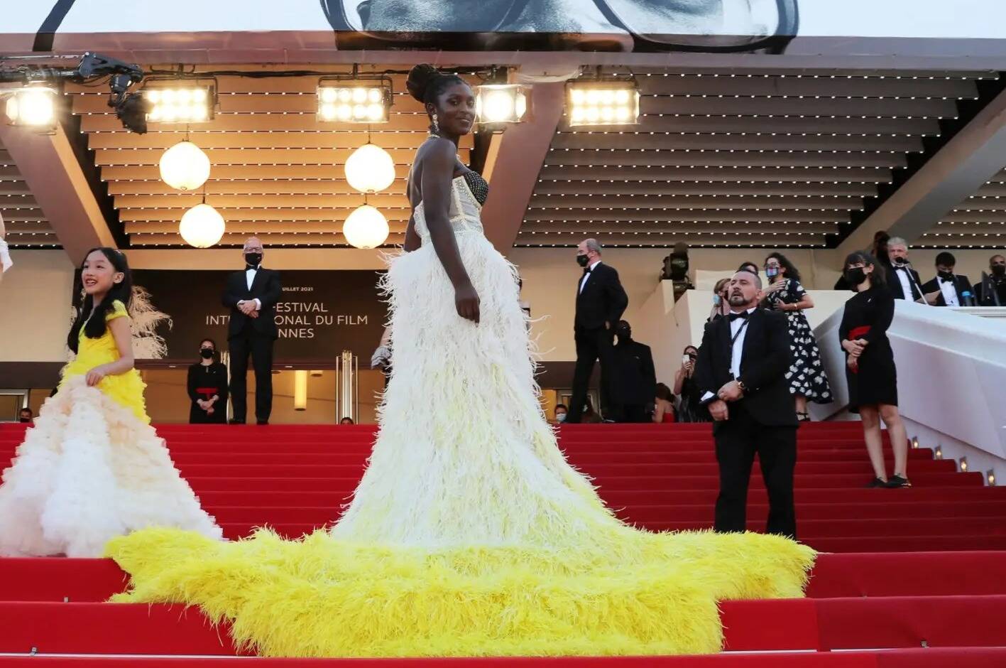 La chambre de l'actrice Jodie Turner-Smith cambriolée à Cannes, des bijoux de valeur dérobés