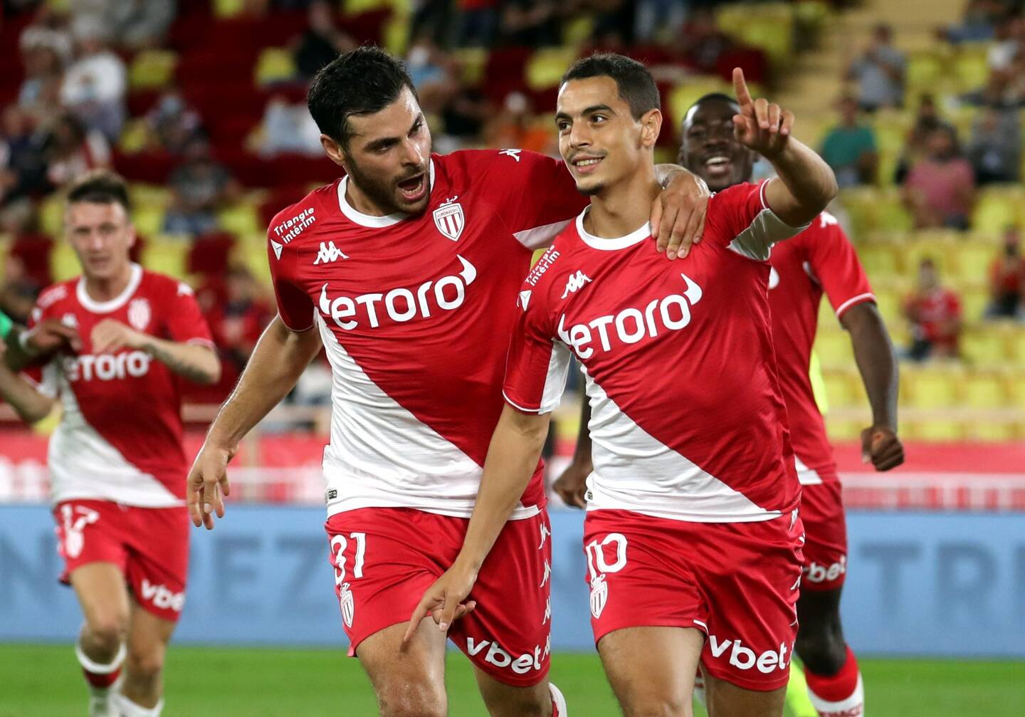 Philippe Clement aligne d'entrée Wissam Ben Yedder et Kevin Volland. L'entraîneur flamand n'avait jamais pu le faire depuis son arrivée sur le banc en janvier. 