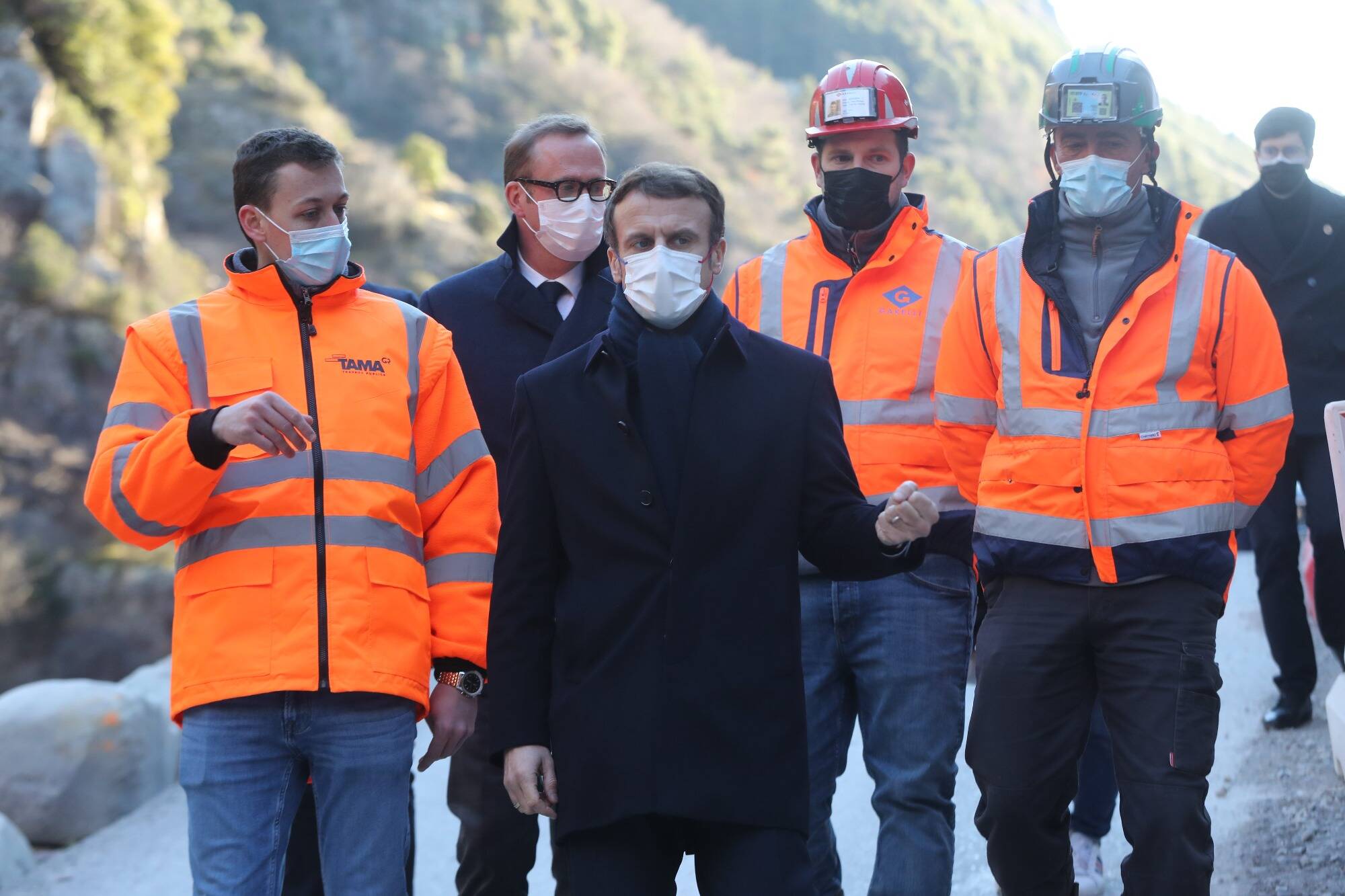 L'hommage d'Emmanuel Macron aux victimes et aux héros de la tempête Alex, trois ans après