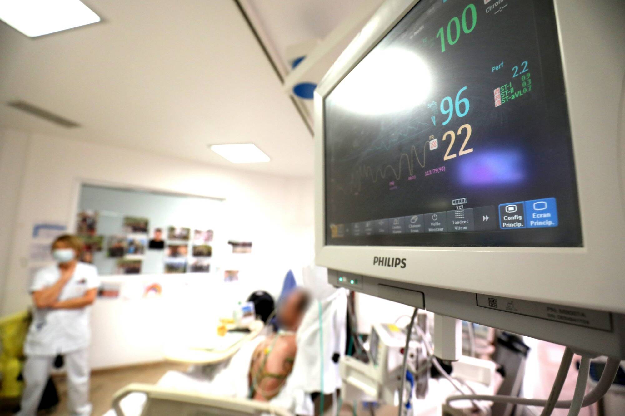 Covid-19: malgré des indicateurs à la baisse, on enregistre 40 décès dus à la Covid-19 en une semaine dans les hôpitaux azuréens