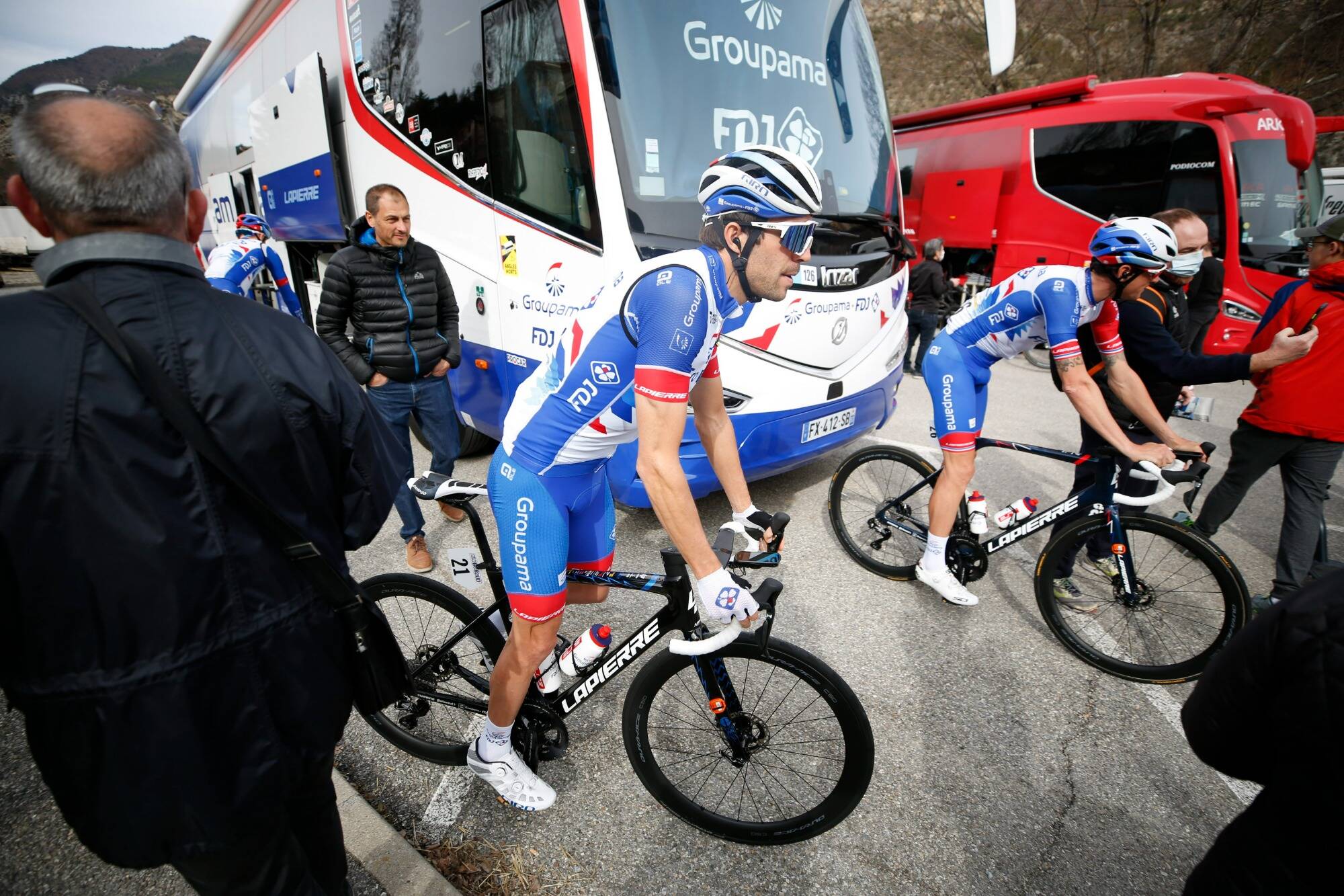 "On a intérêt à durcir la course": Thibaut Pinot et Groupama-FDJ ambitieux avant la deuxième étape du Tour des Alpes-Maritimes et du Var