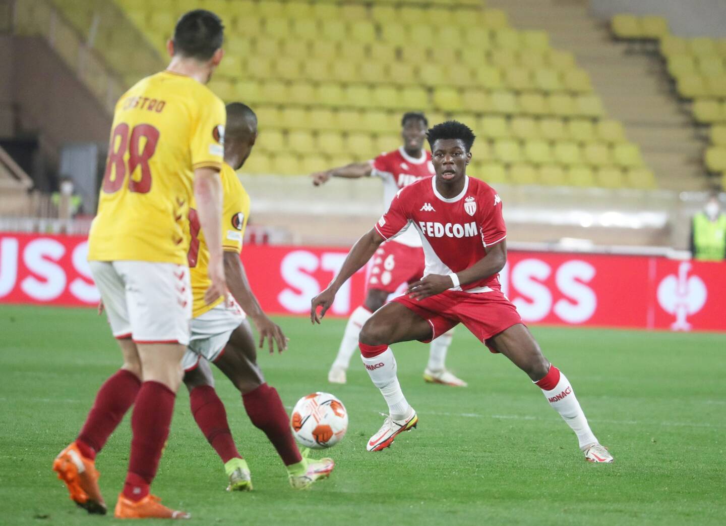 Aurélien Tchouameni rejoint le Real Madrid.