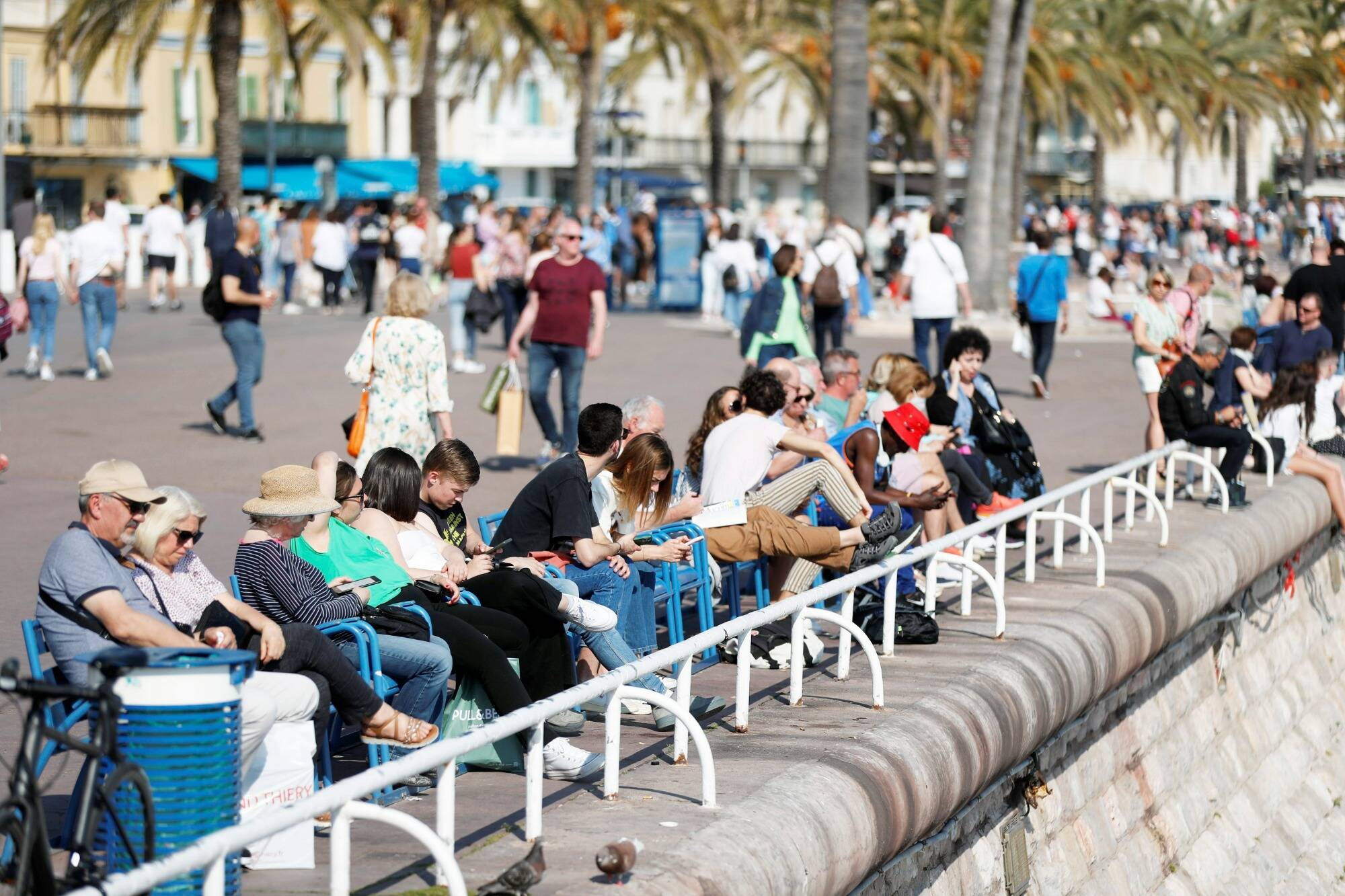 Covid-19: les indicateurs en baisse dans les Alpes-Maritimes mais ce n'est pas forcément rassurant