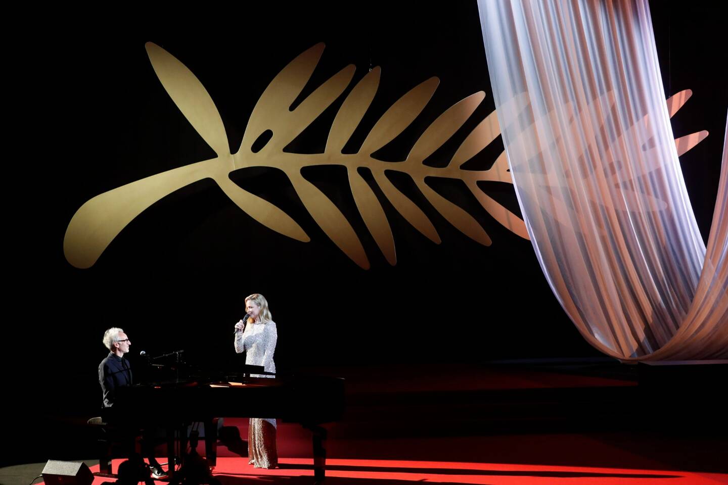 Virginie Efira et Vincent Delerm lors de la cérémonie d'ouverture. 