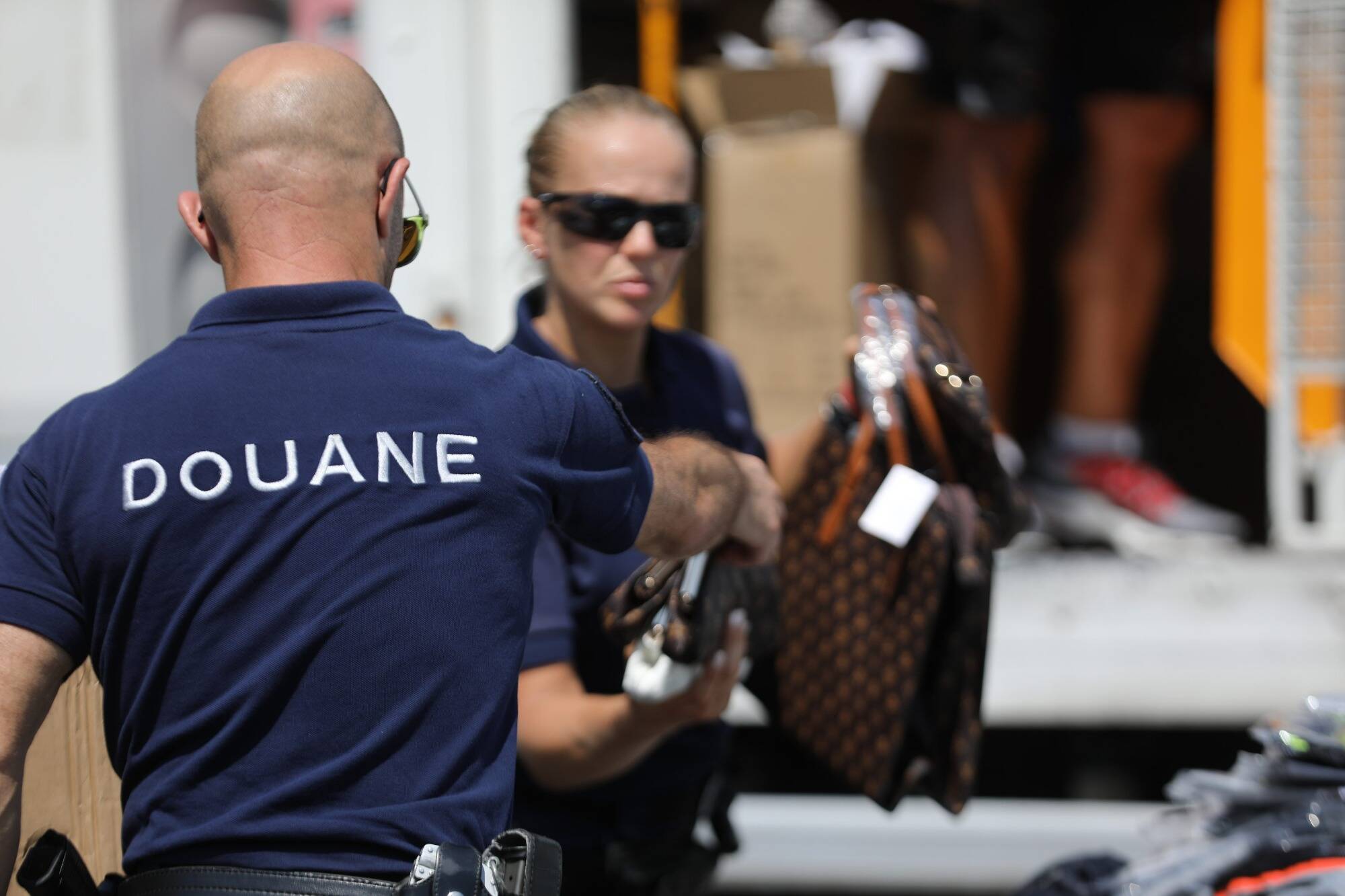 La contrefaçon coûte 16 milliards d'euros par an en Europe, selon l'UE