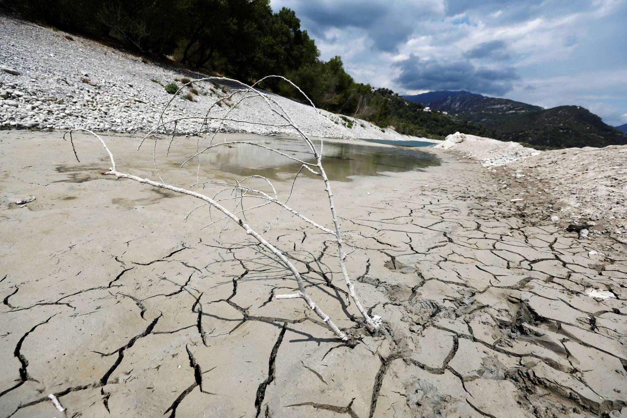 L'arrêté restrictions d'eau prolongé dans les Alpes-Maritimes, voici ce qu'il est interdit de faire