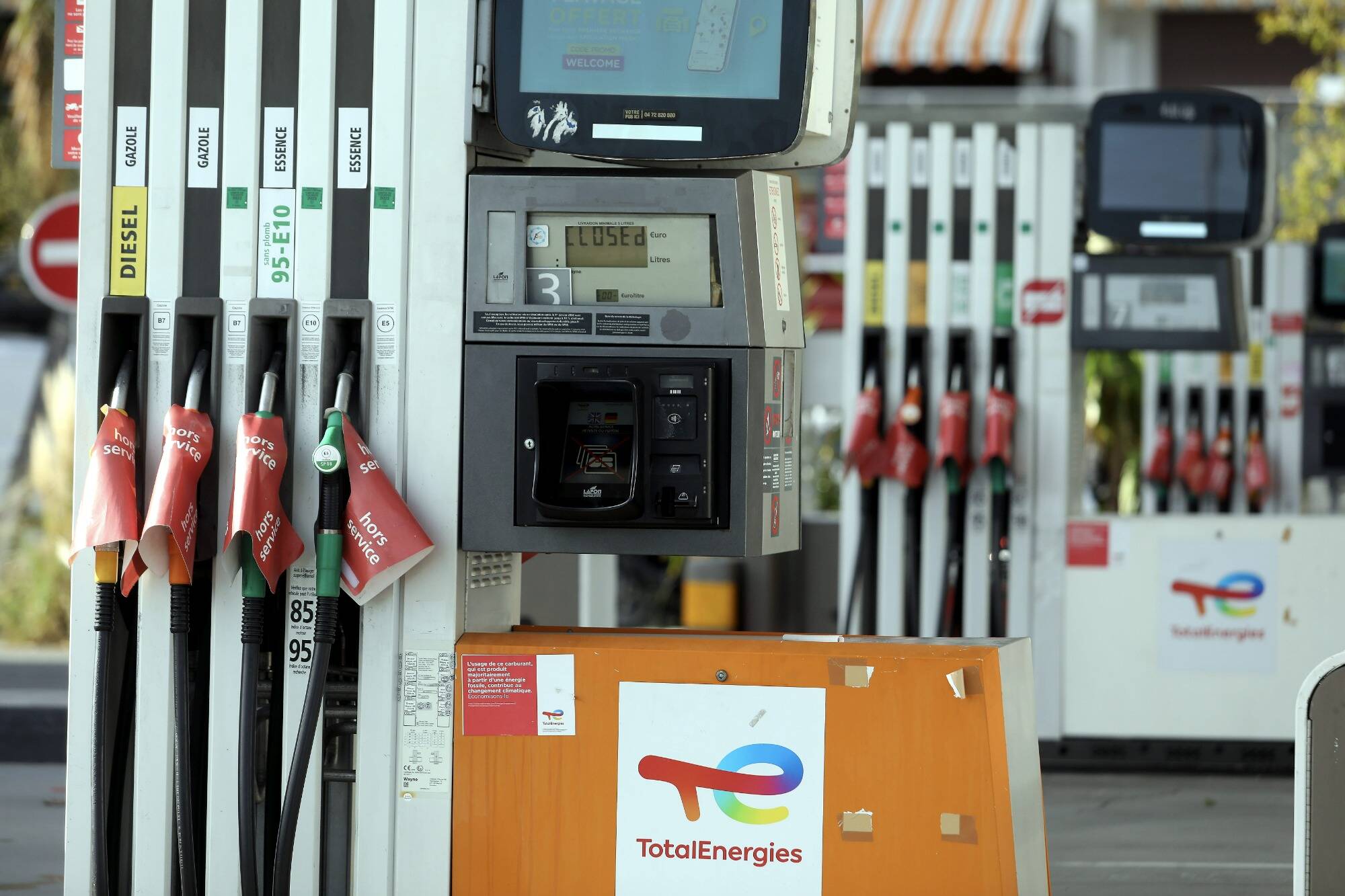 Si je ne me présente pas au travail faute d'essence, mon employeur peut-il me sanctionner?