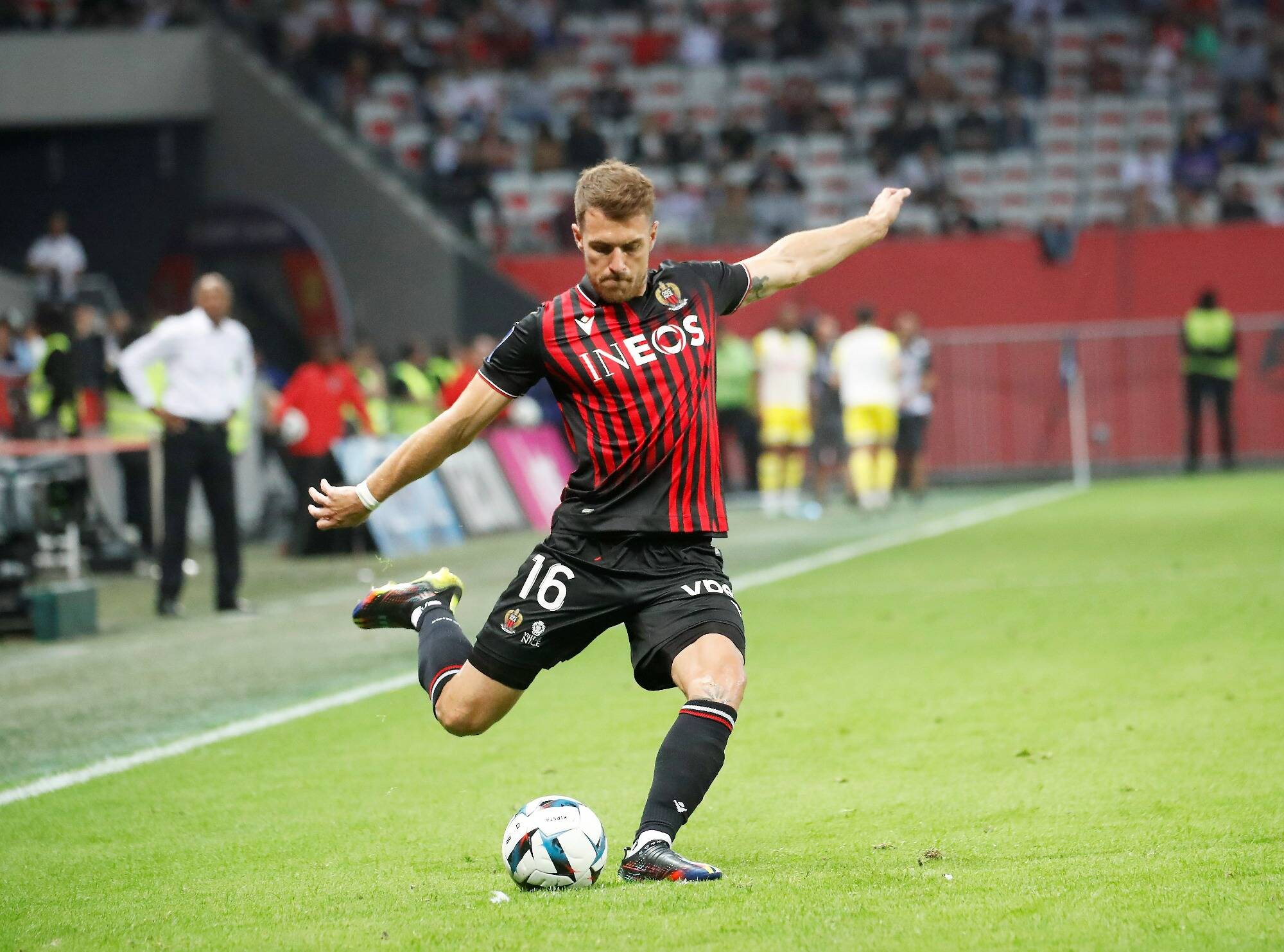 "Il sait ce qui est important à faire pour tirer le meilleur de son équipe": Aaron Ramsey adoube l'entraîneur de l'OGC Nice, Didier Digard