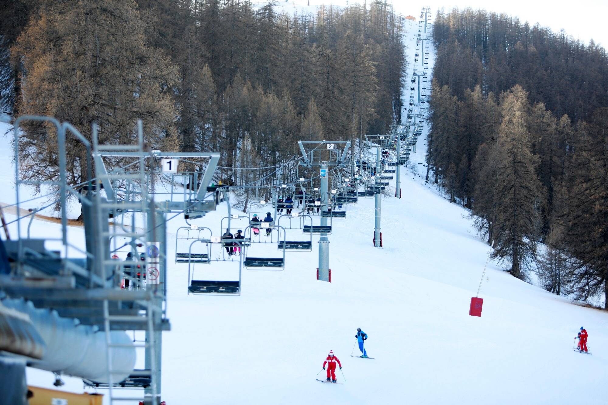 Pas assez de neige dans votre station? On vous explique comment se faire rembourser avec "l'assurance météo"