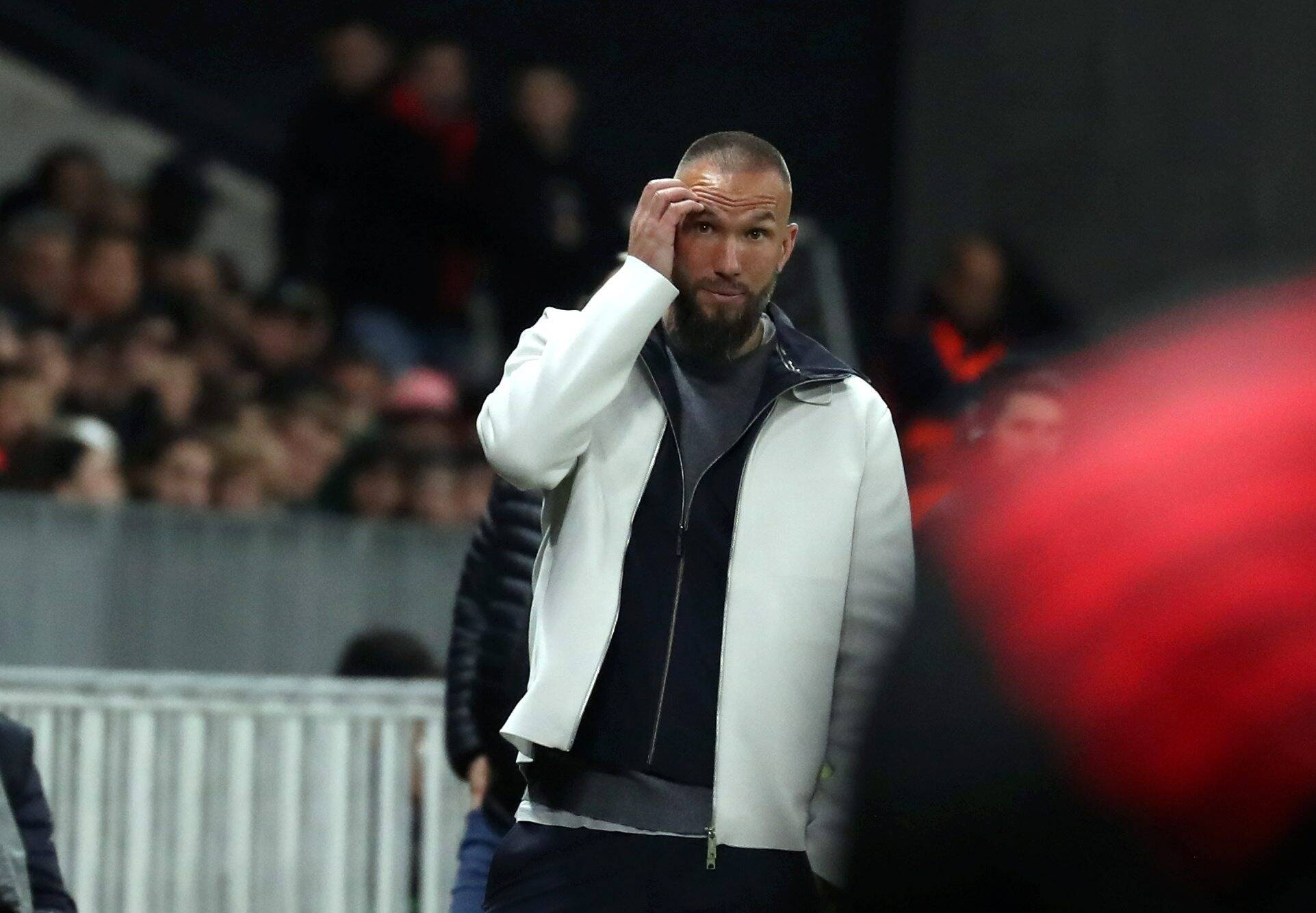 "J'aimerais qu'il reste l'an prochain", le capitaine Dante pousse pour le maintien de Didier Digard à la tête de l'OGC Nice