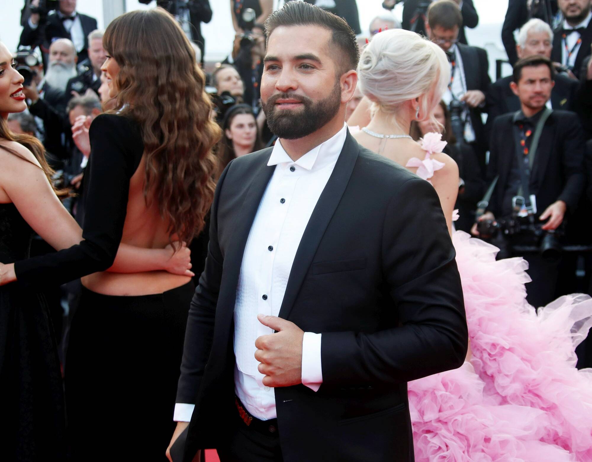 Kendji Girac affirme avoir simulé un suicide pour lui faire peur: qui est Soraya, la compagne du chanteur?