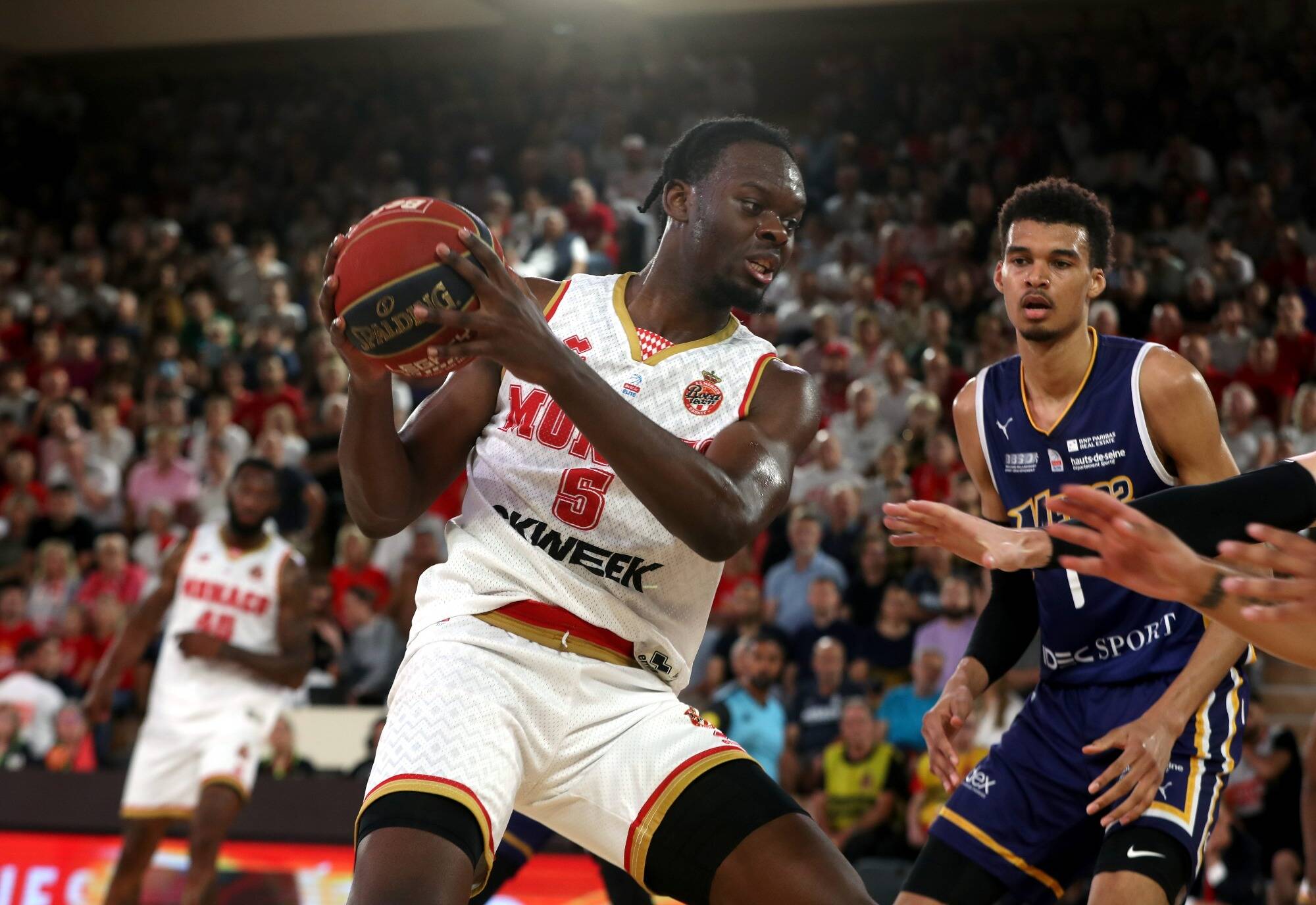 En attendant Mirotic, l'AS Monaco Basket enregistre le retour de Makoundou