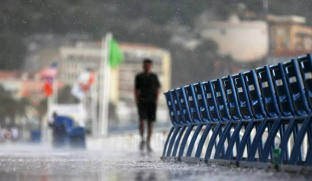 Des orages attendus sur une grande partie de la Côte d'Azur ce vendredi, jusqu'à 24°C localement