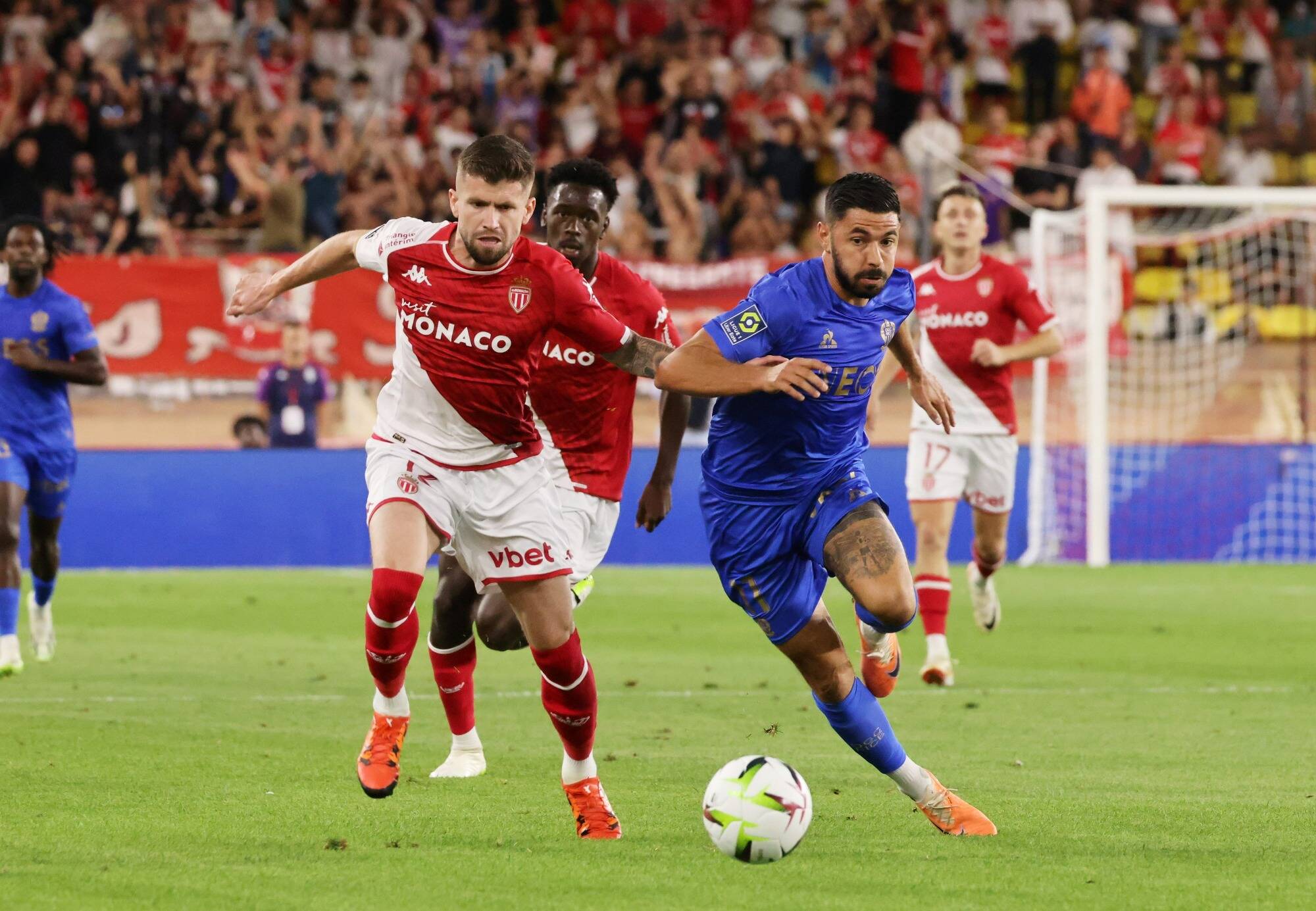 Victime d'une rupture des ligaments croisés, le défenseur de l'AS Monaco Caio Henrique absent au moins six mois