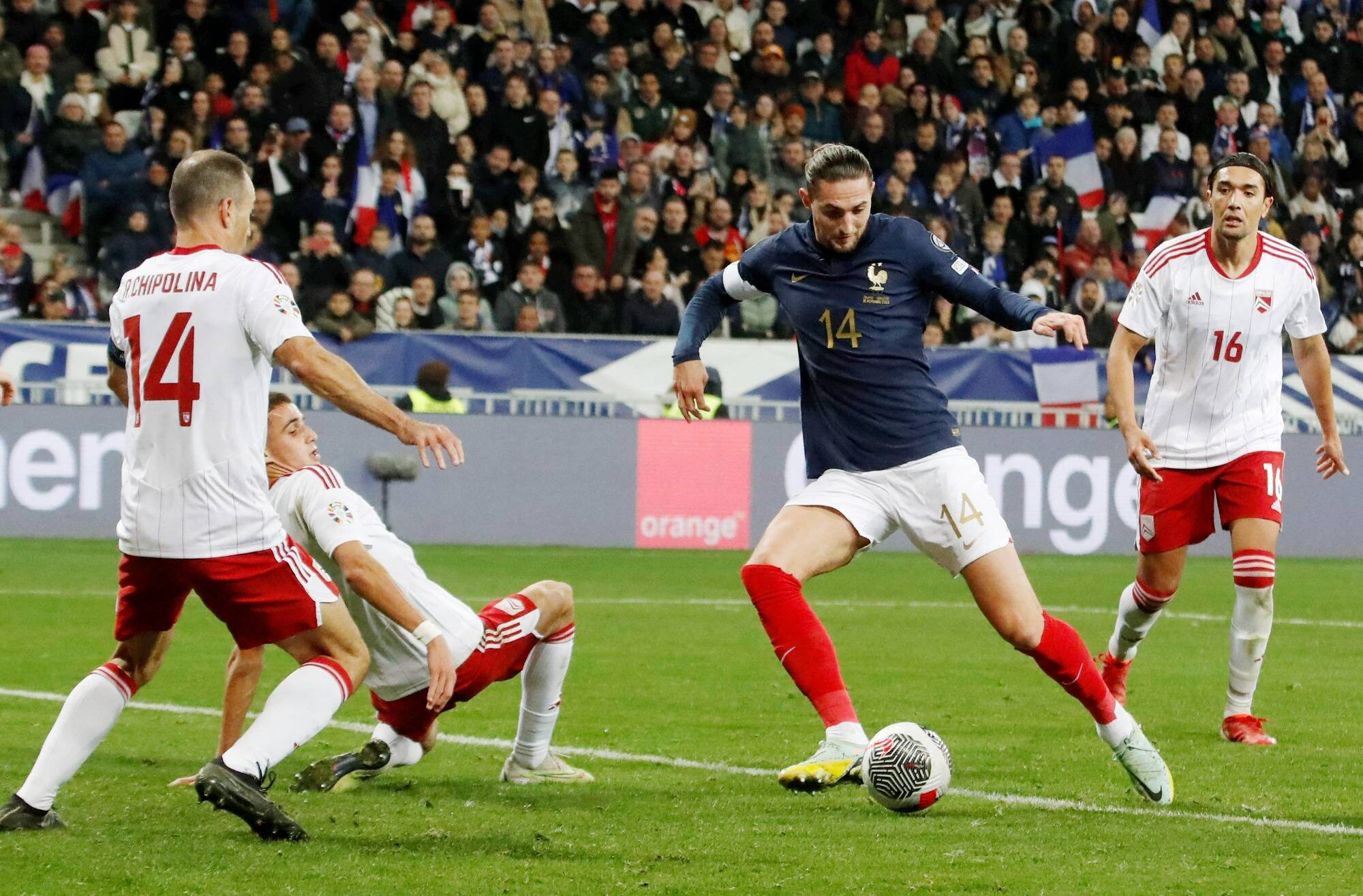 Foot: un mercato estival encore record en Angleterre, moins dépensier ailleurs