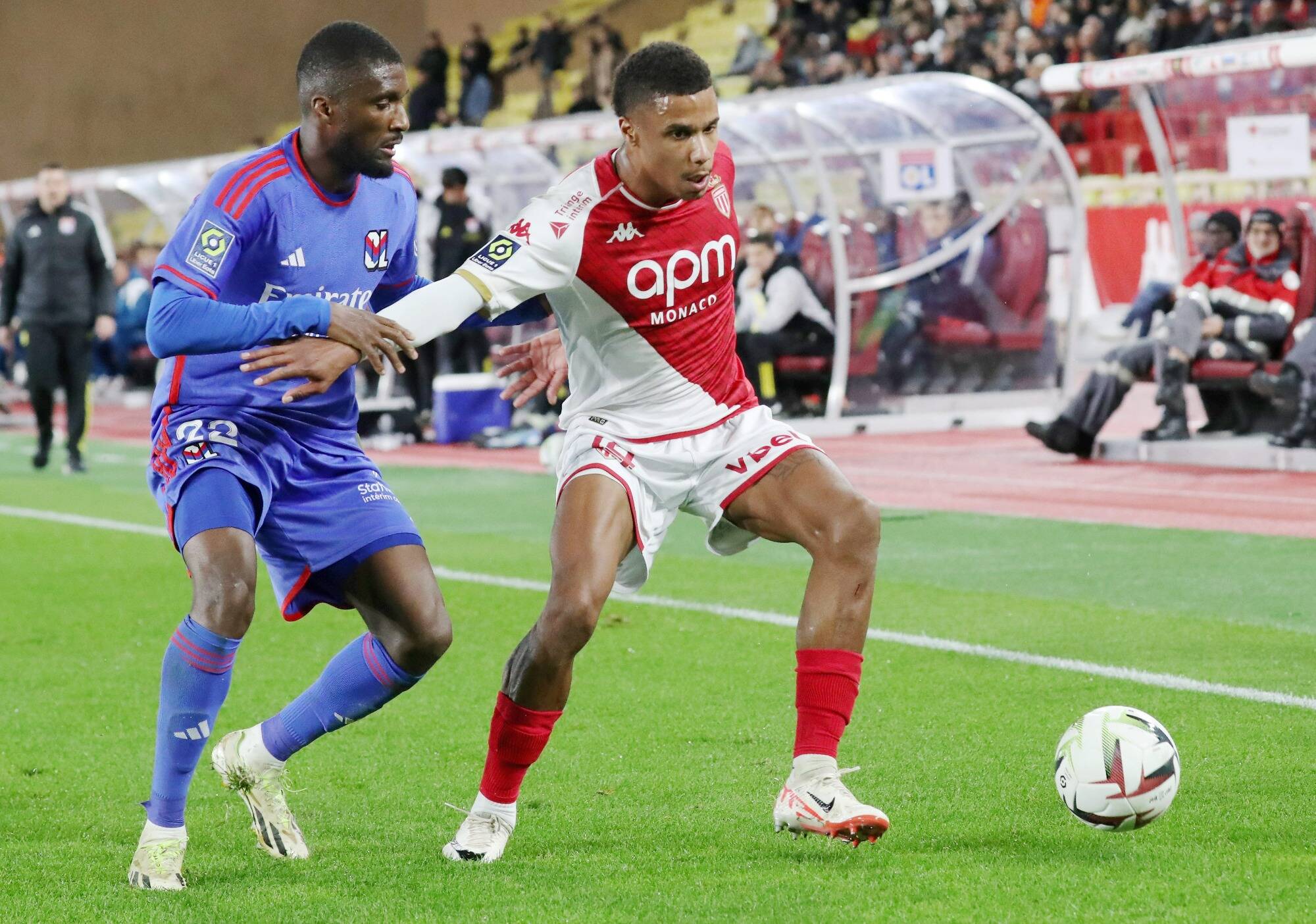 "Changer la donne à domicile": le défenseur de l'AS Monaco, Ismail Jakobs, confiant avant la rencontre face au Stade Rennais ce dimanche thumbnail