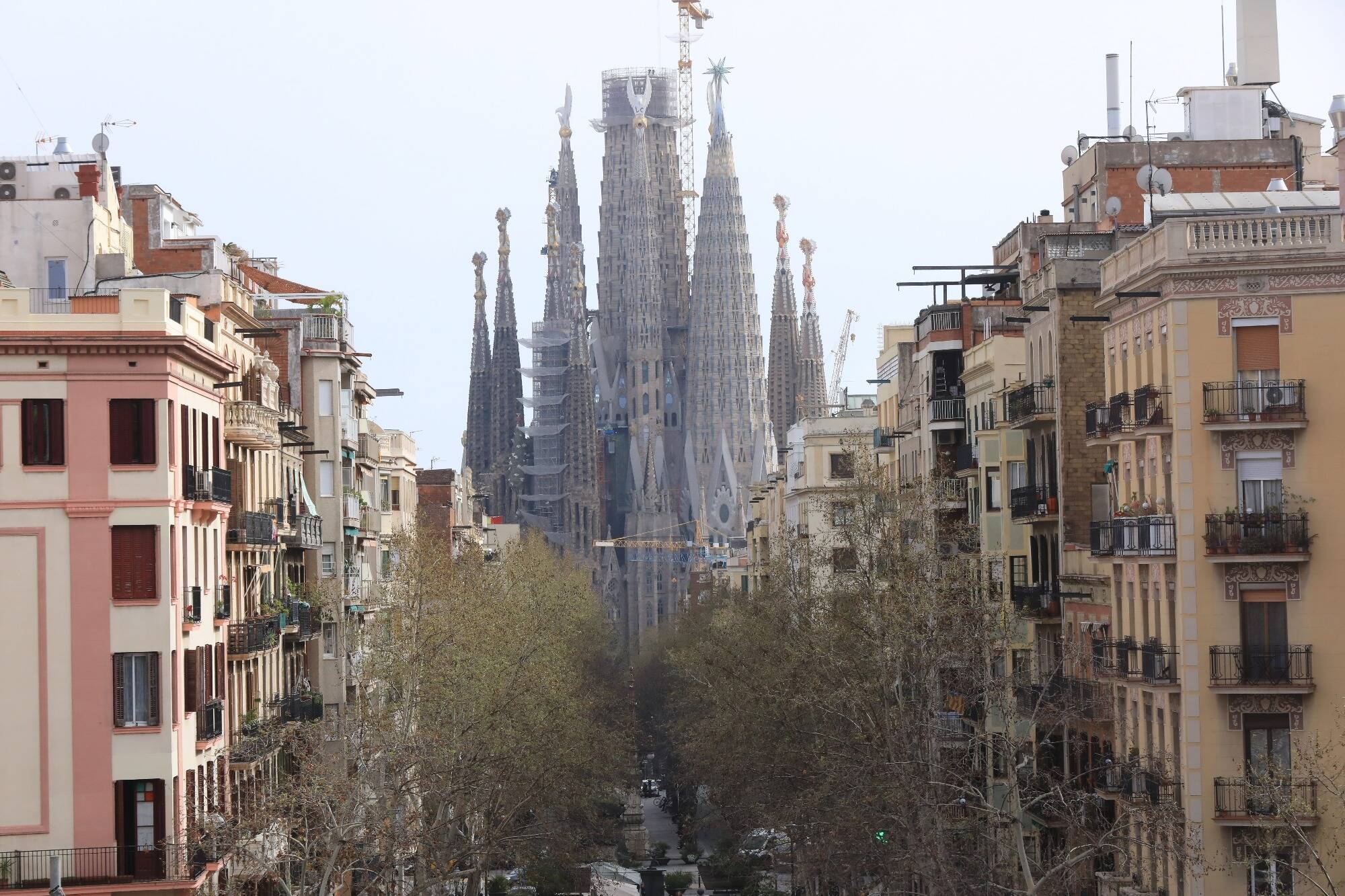 Le maire de Barcelone ne veut plus de locations de type Airbnb dans sa ville