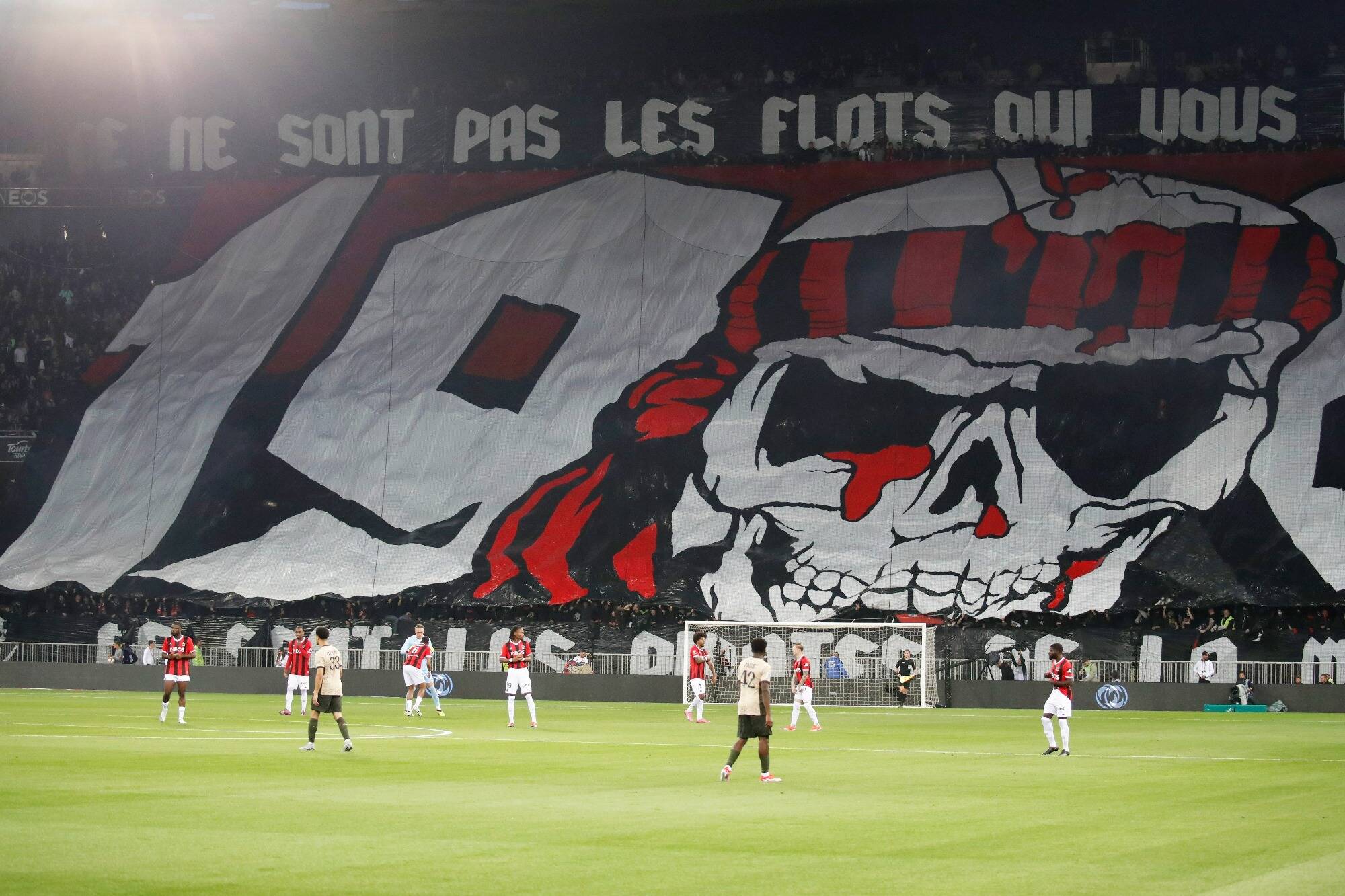 On sait quand l'OGC Nice recevra le PSG à l'Allianz Riviera, la programmation de la 7e journée de Ligue 1 désormais connue