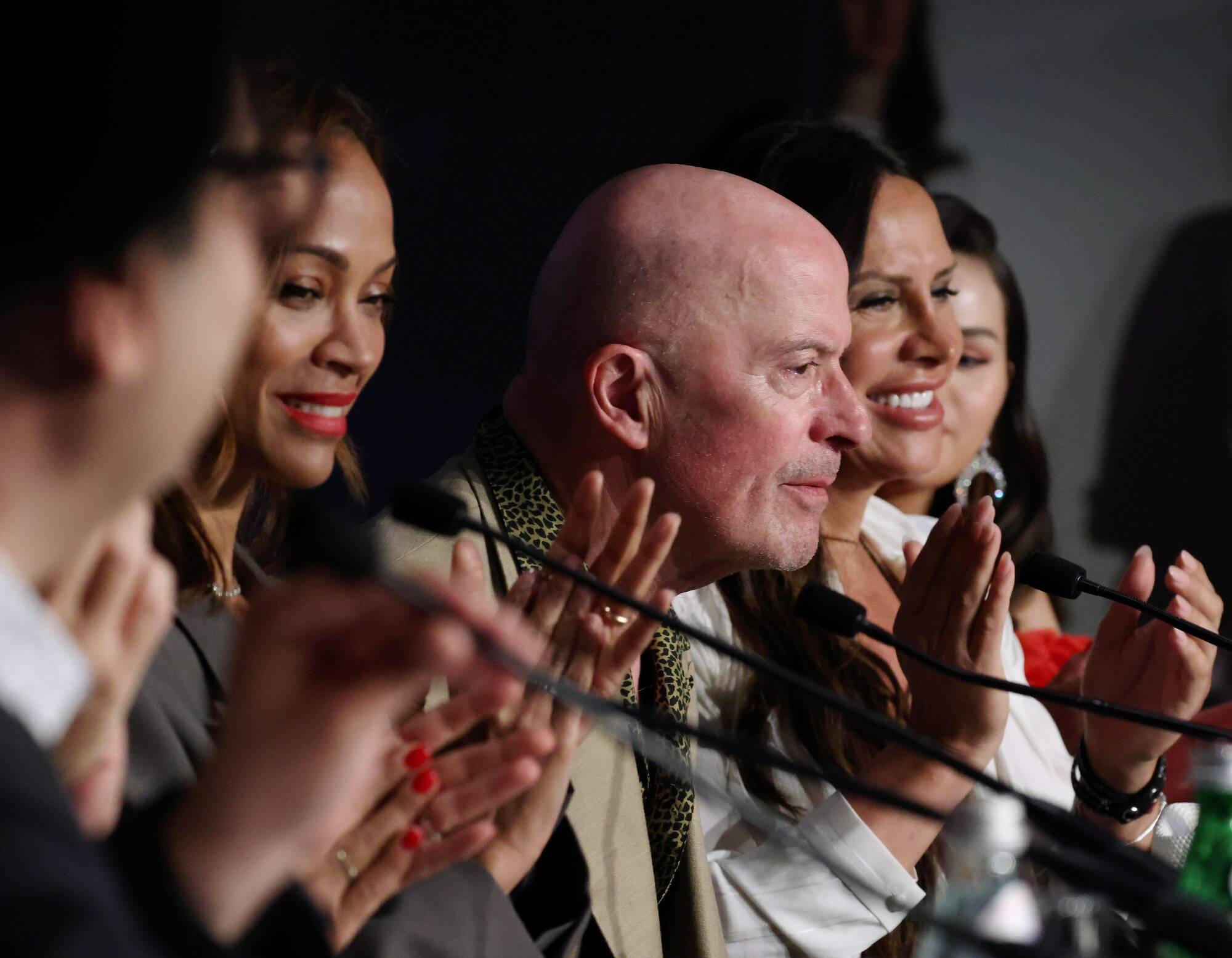 Après son triomphe au Festival de Cannes, les Golden Globes honorent le film français "Emilia Perez", qui repart avec quatre statuettes